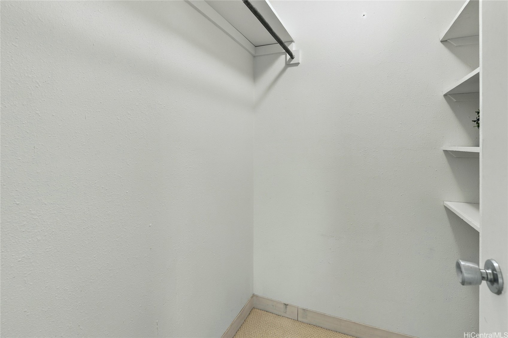 1617 Clark Street 703 Property Photo 20