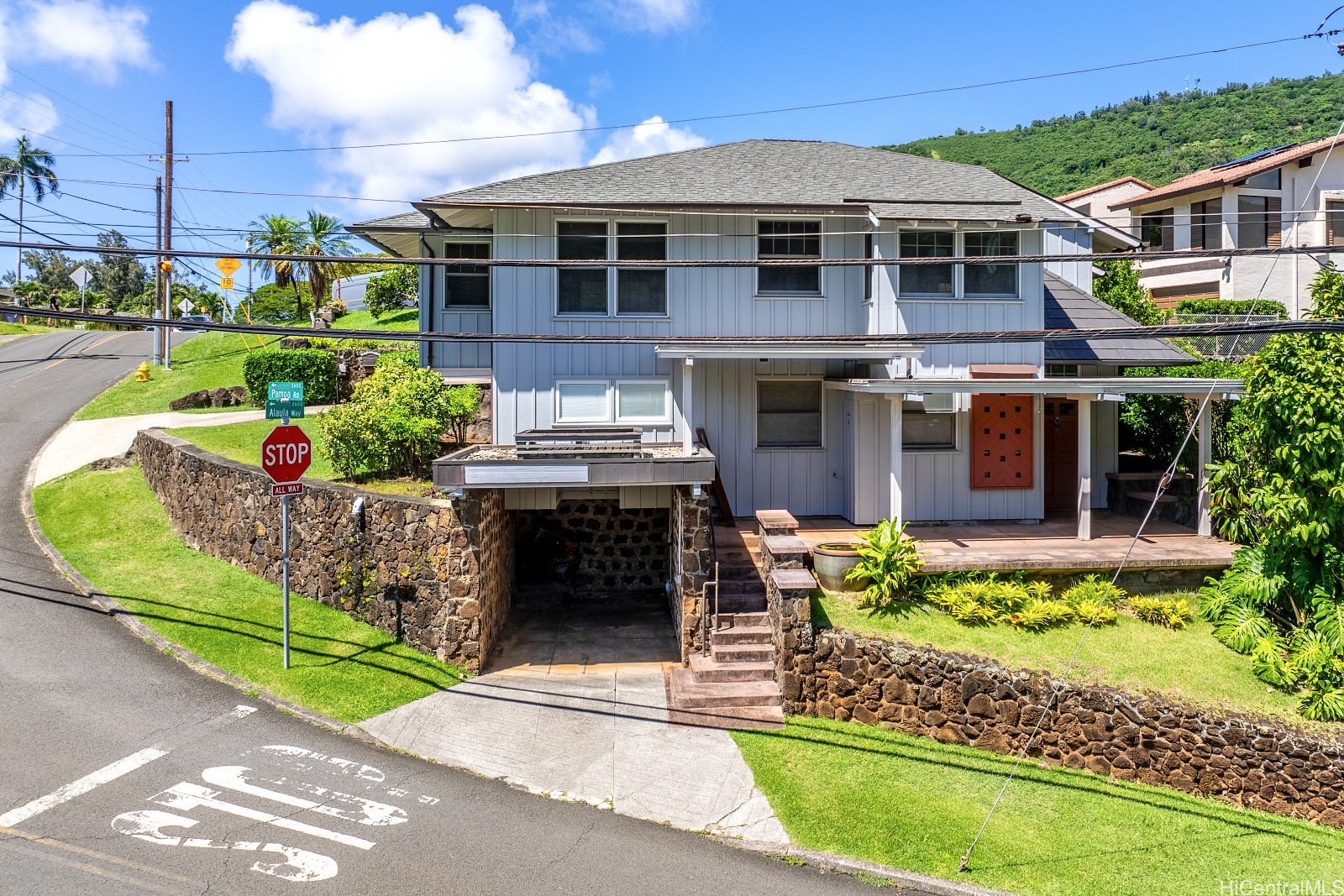 2584 Alaula Way Property Photo 1