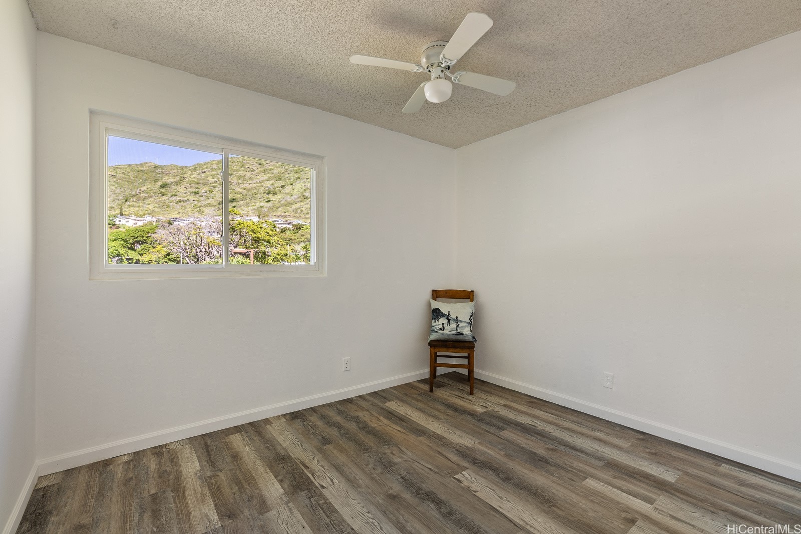 1056 Kolokolo Street E Property Photo 19