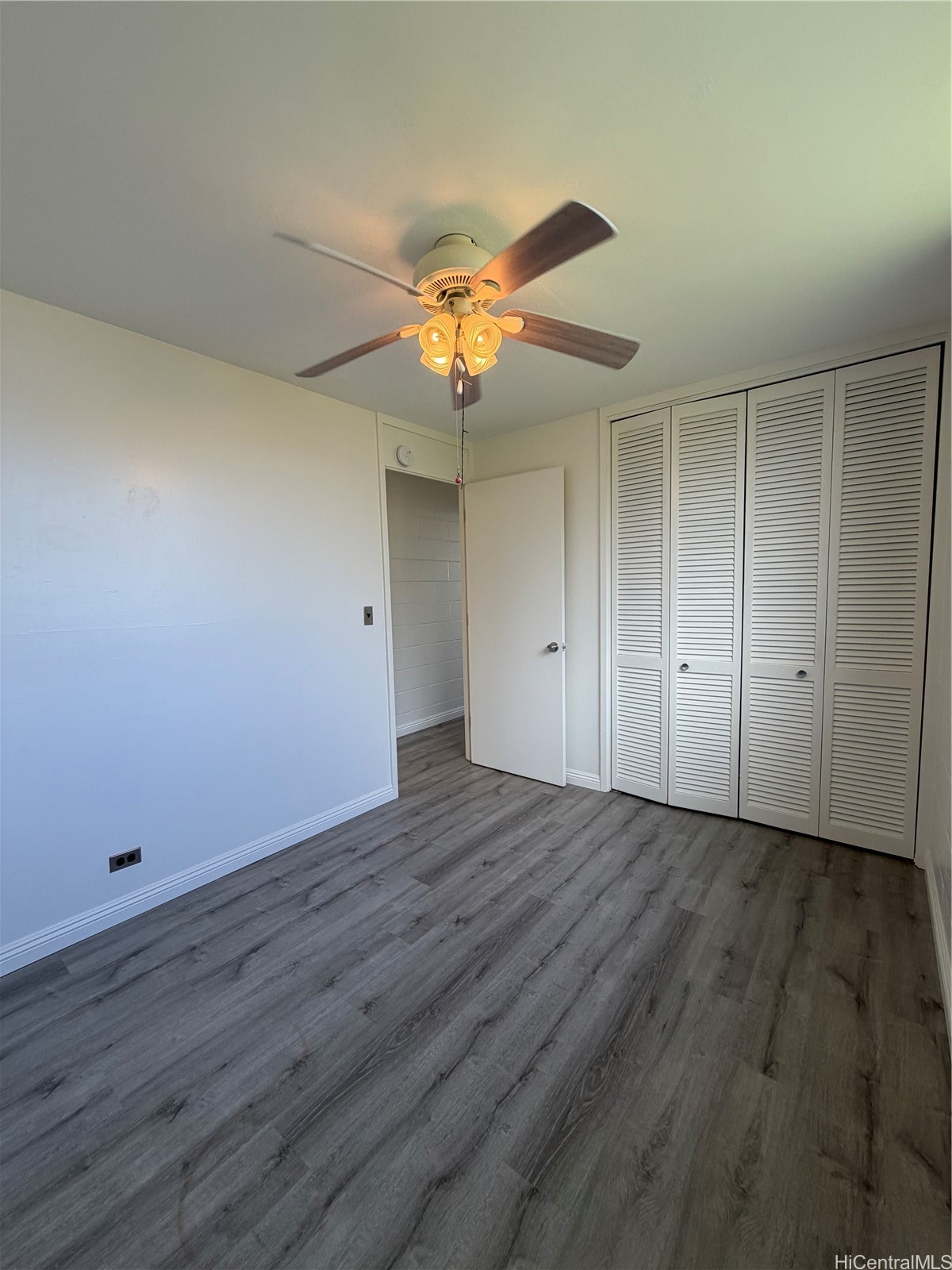 915 Birch Street 206 Property Photo 3