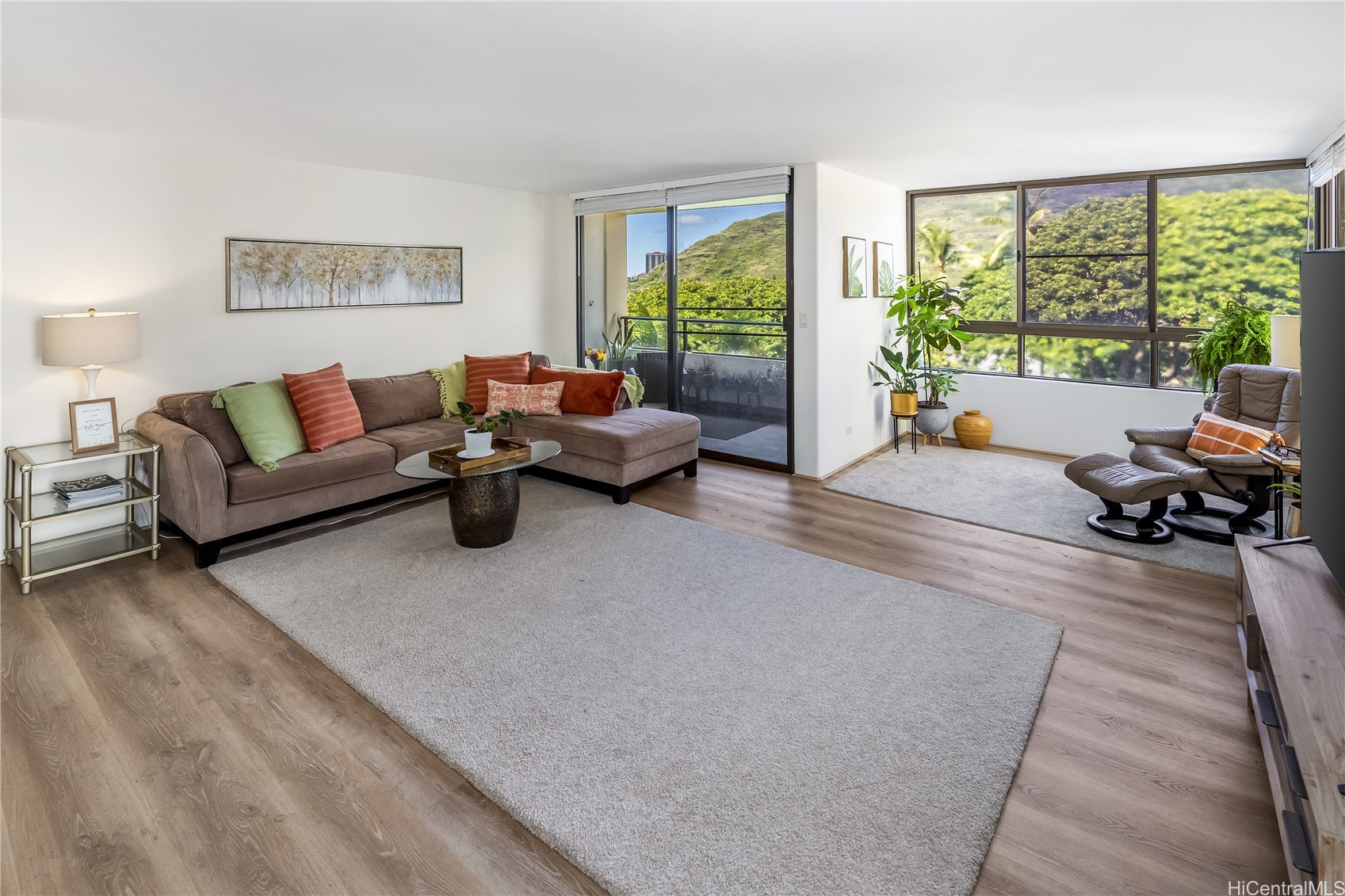 6770 Hawaii Kai Drive 301 Property Photo 1