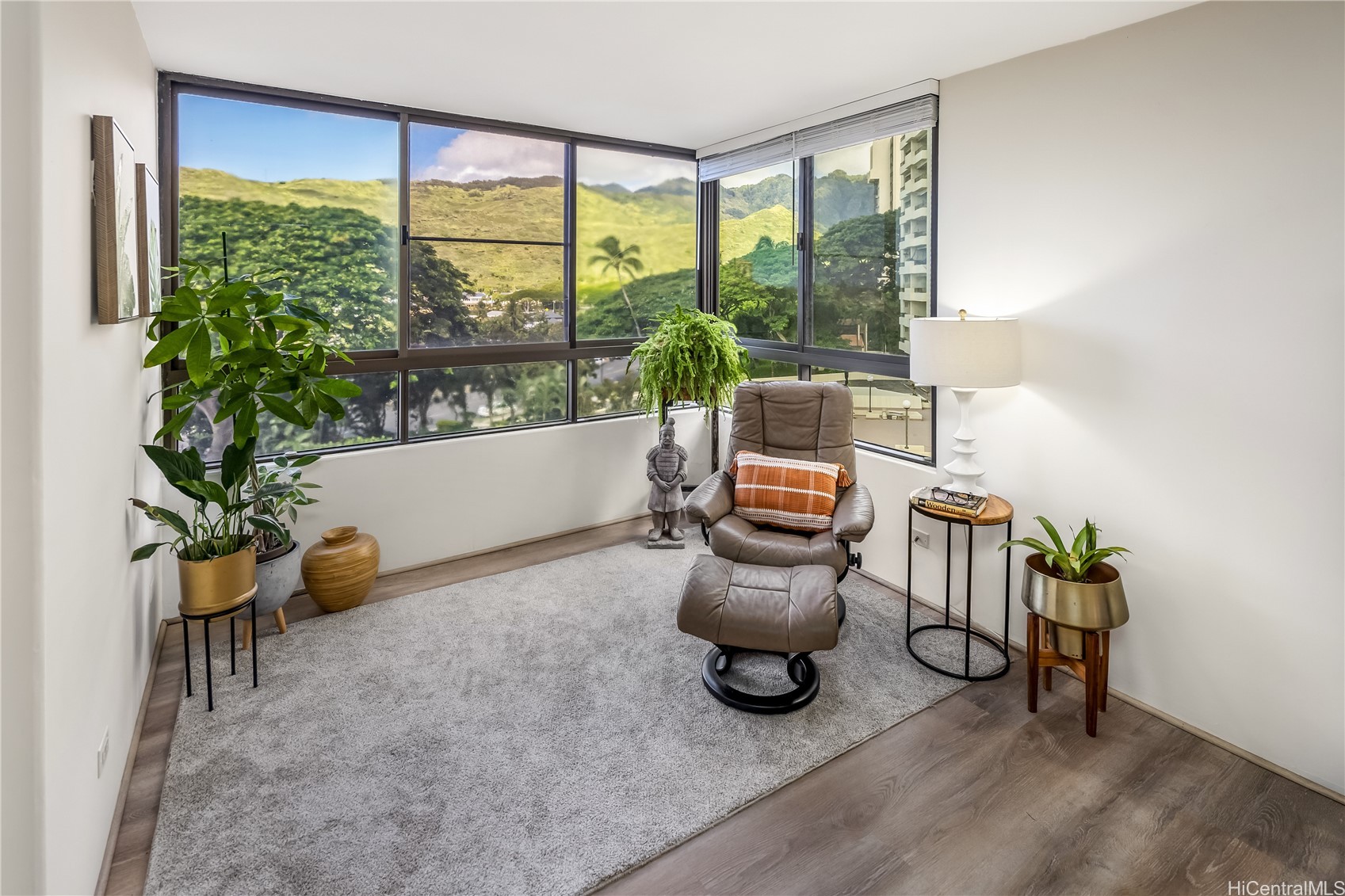 6770 Hawaii Kai Drive 301 Property Photo 5