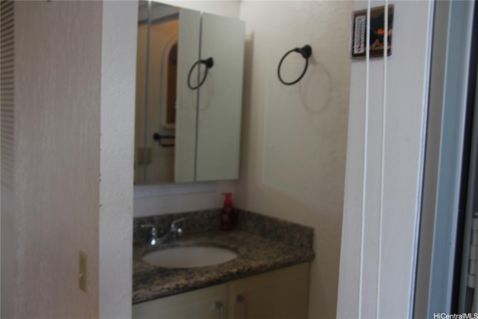 1226 Alexander Street 607 Property Photo 7