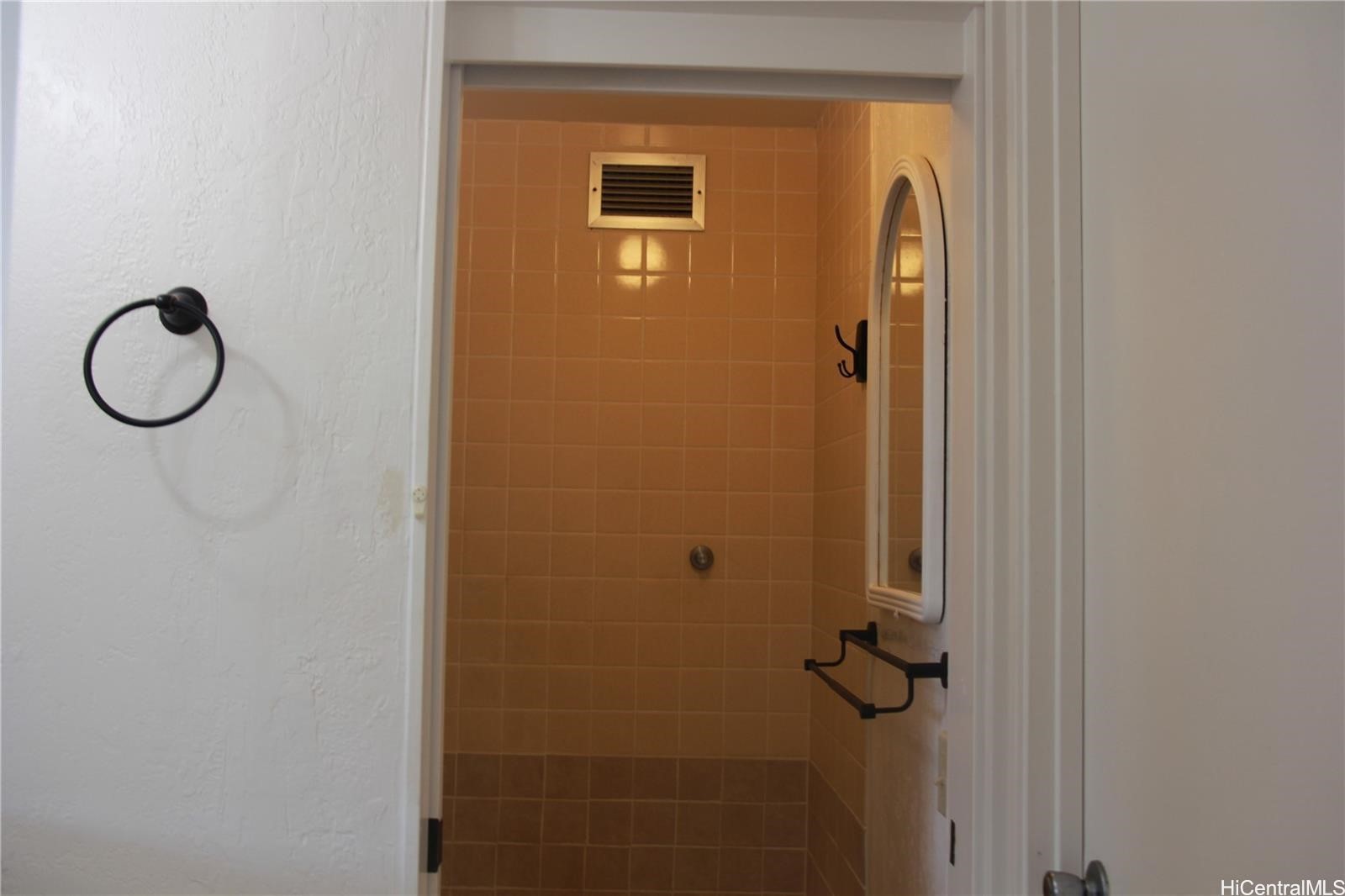 1226 Alexander Street 607 Property Photo 8