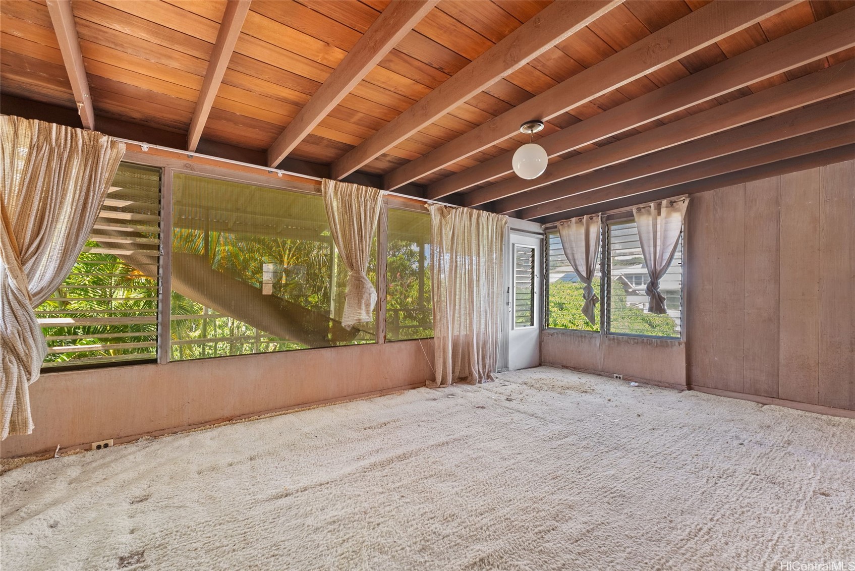 3021 Herman Street Property Photo 6