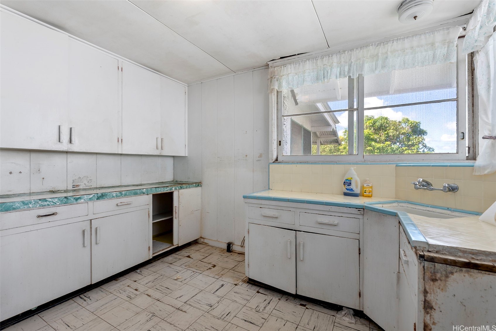 3021 Herman Street Property Photo 18