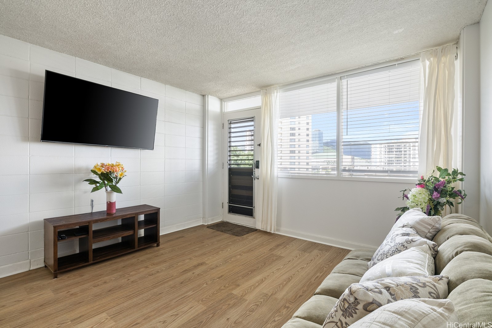 1720 Ala Moana Boulevard 801b Property Photo 5
