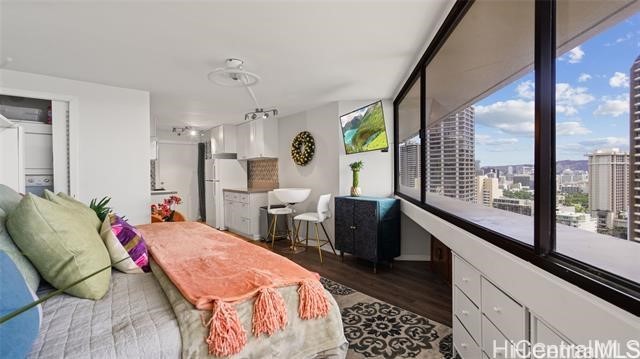 1700 Ala Moana Boulevard 3003 Property Photo 8