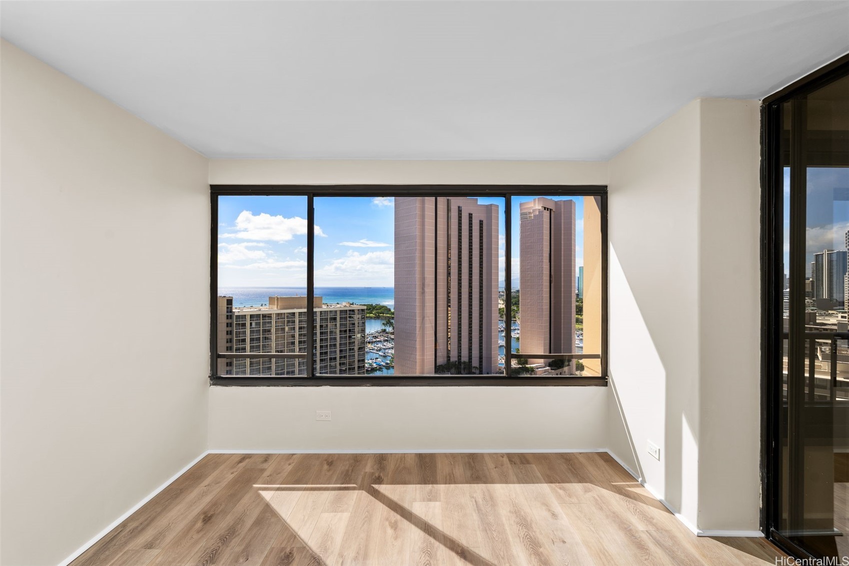 1778 Ala Moana Boulevard 2402 Property Photo 12