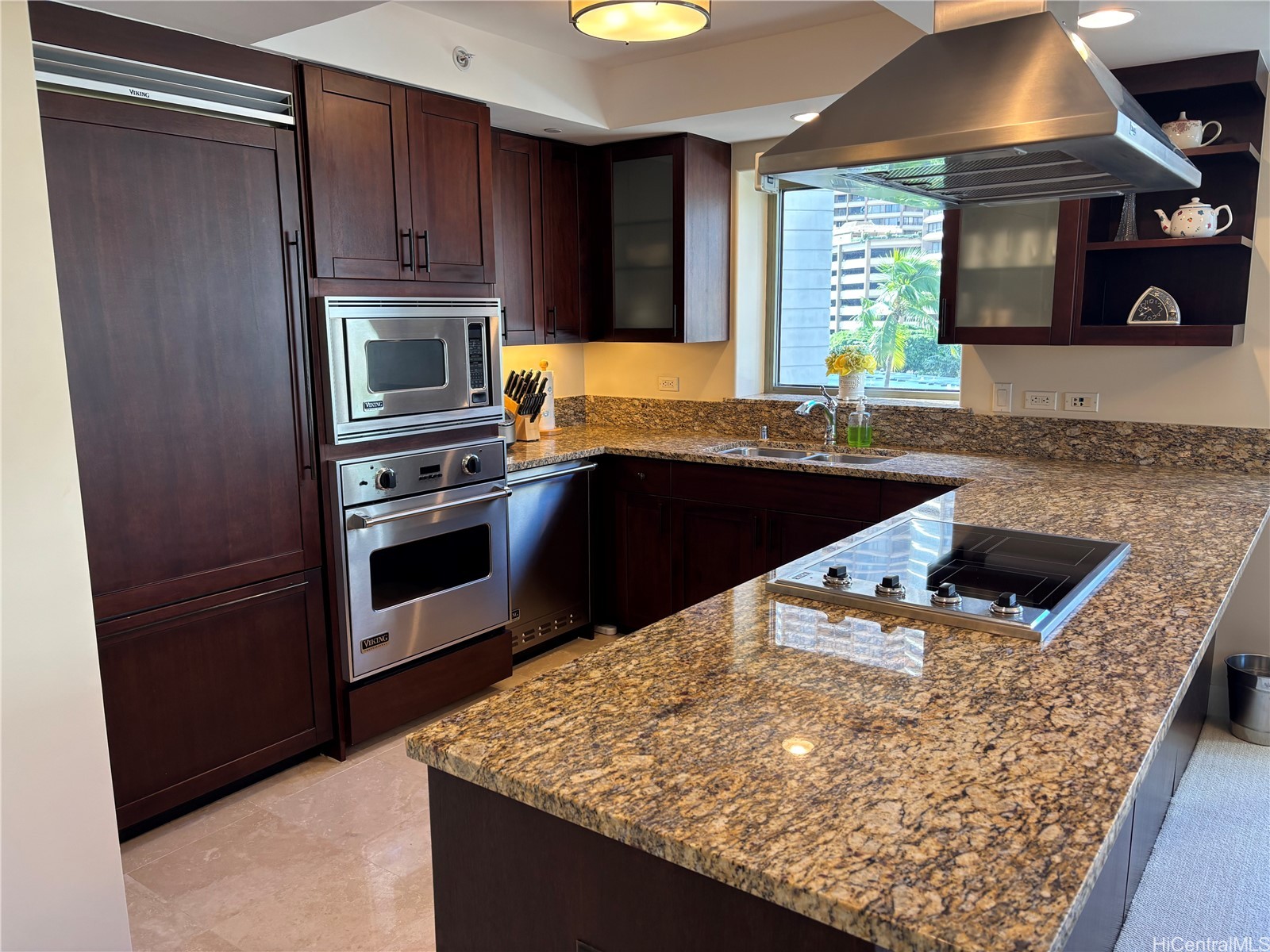 1551 Ala Wai Boulevard 406 Property Photo 4