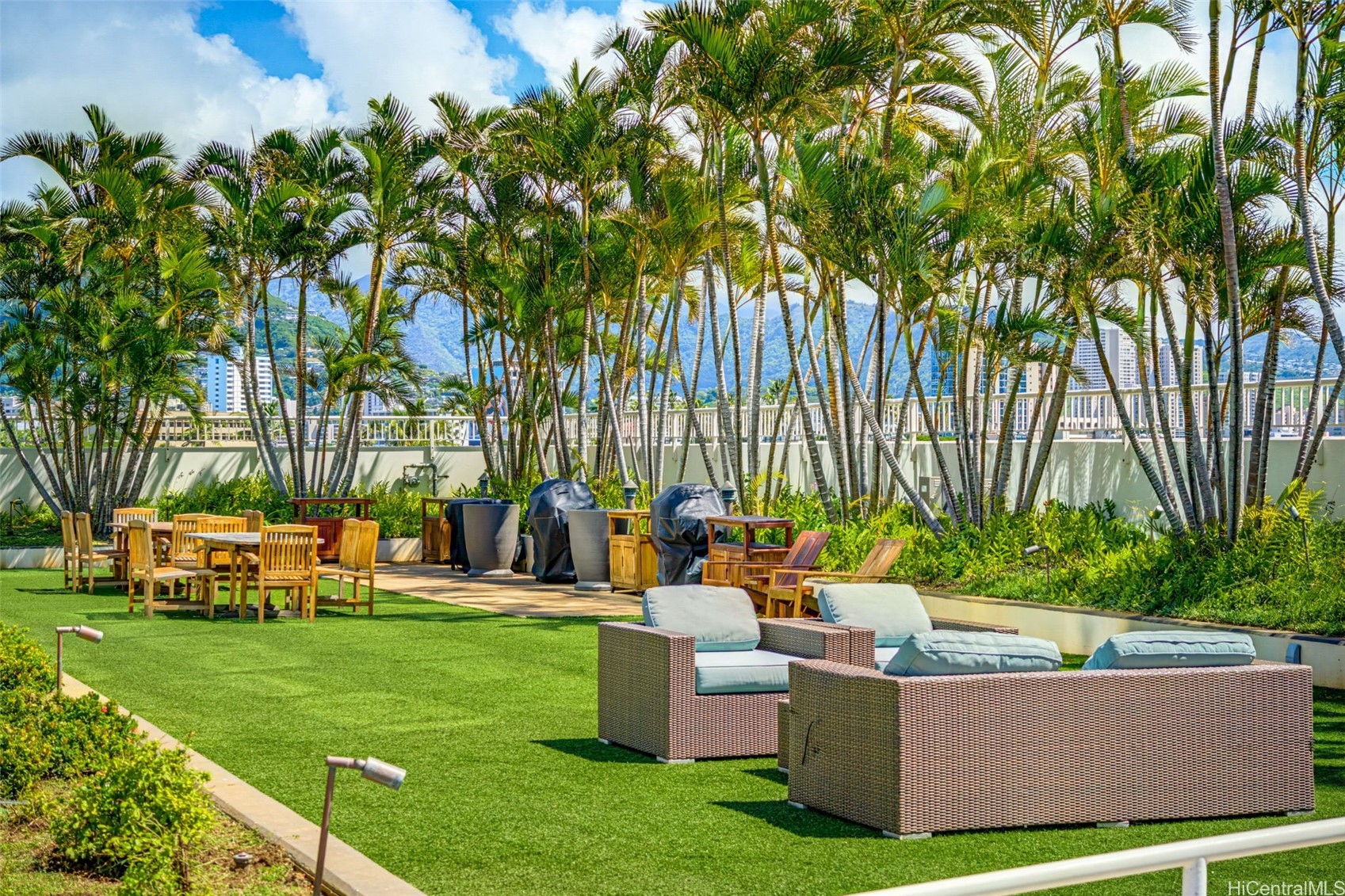 909 Kapiolani Boulevard 1002 Property Photo 22