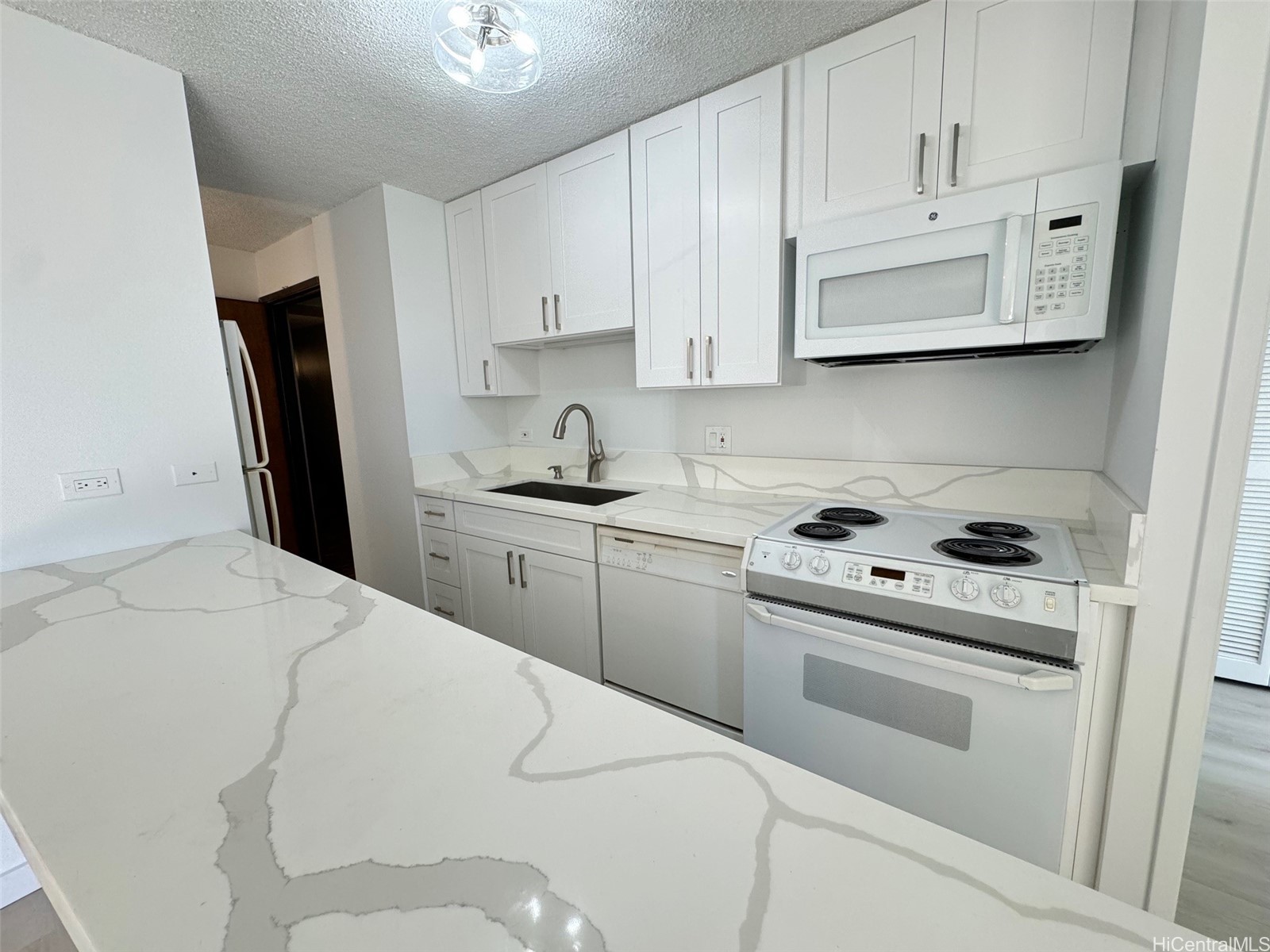1778 Ala Moana Boulevard 3802 Property Photo 1