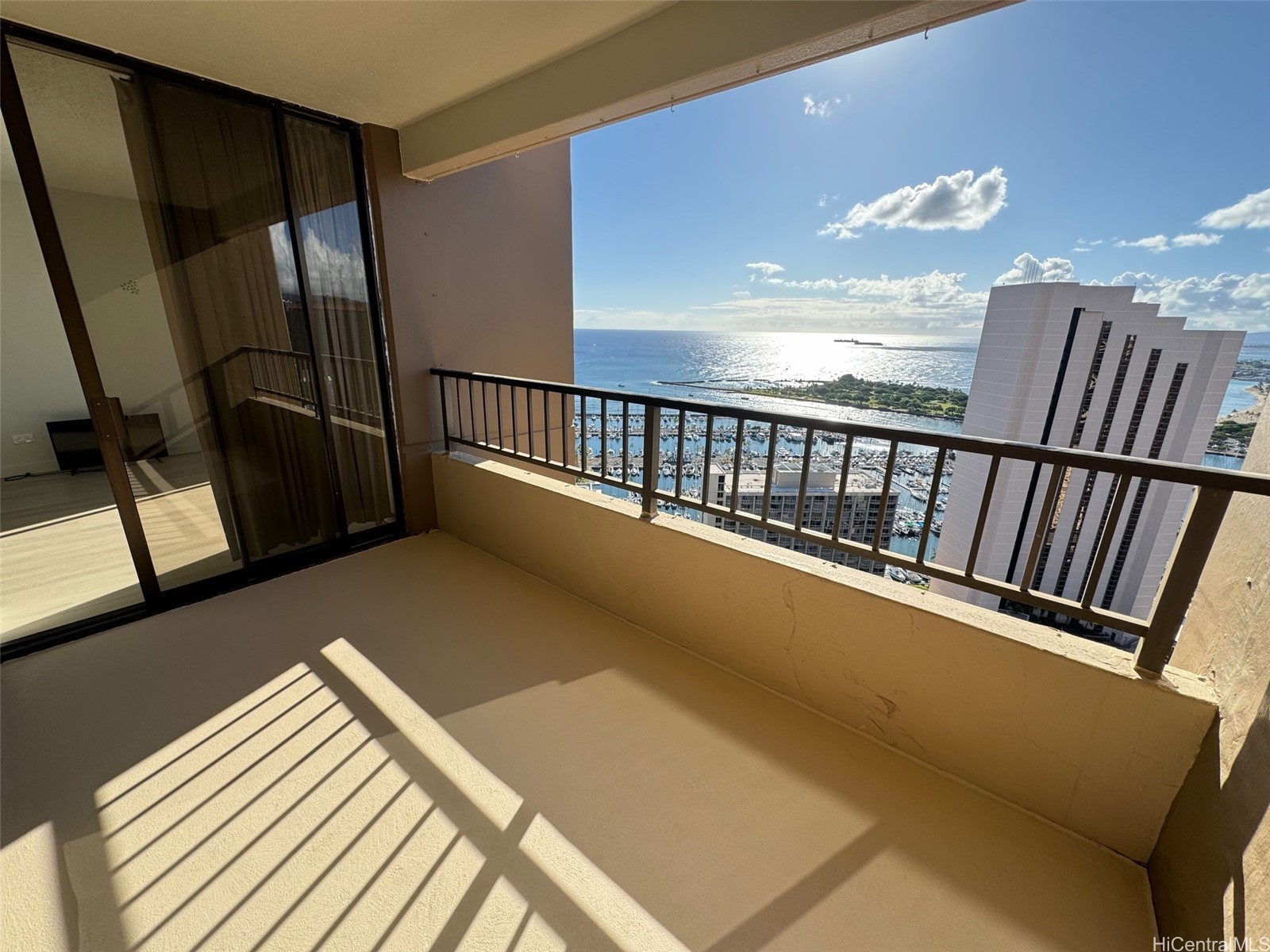 1778 Ala Moana Boulevard 3802 Property Photo 9