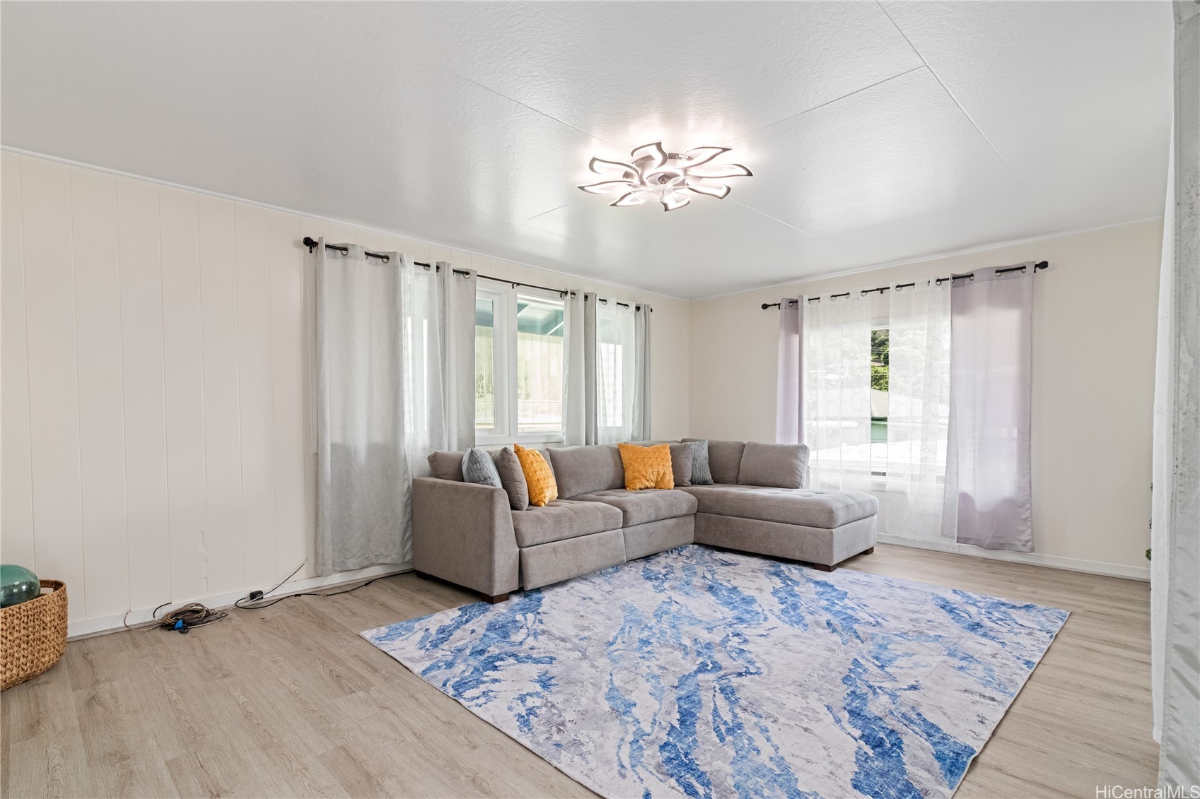 2318 Hanakealoha Place Property Photo 3