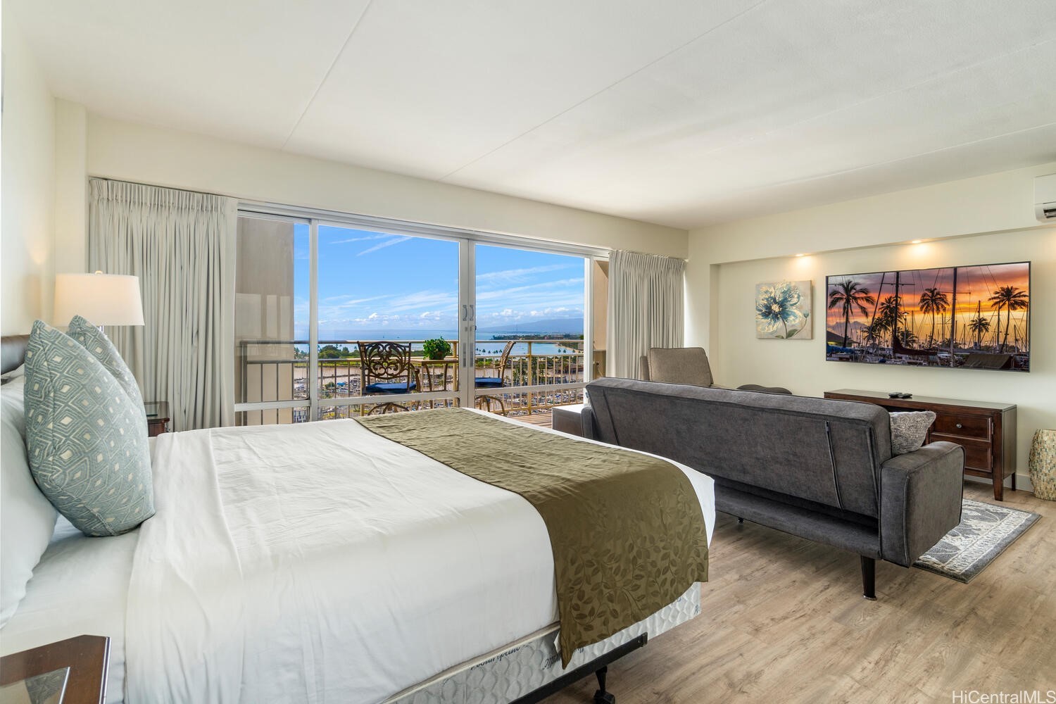 1777 Ala Moana Boulevard 1702 Property Photo 5