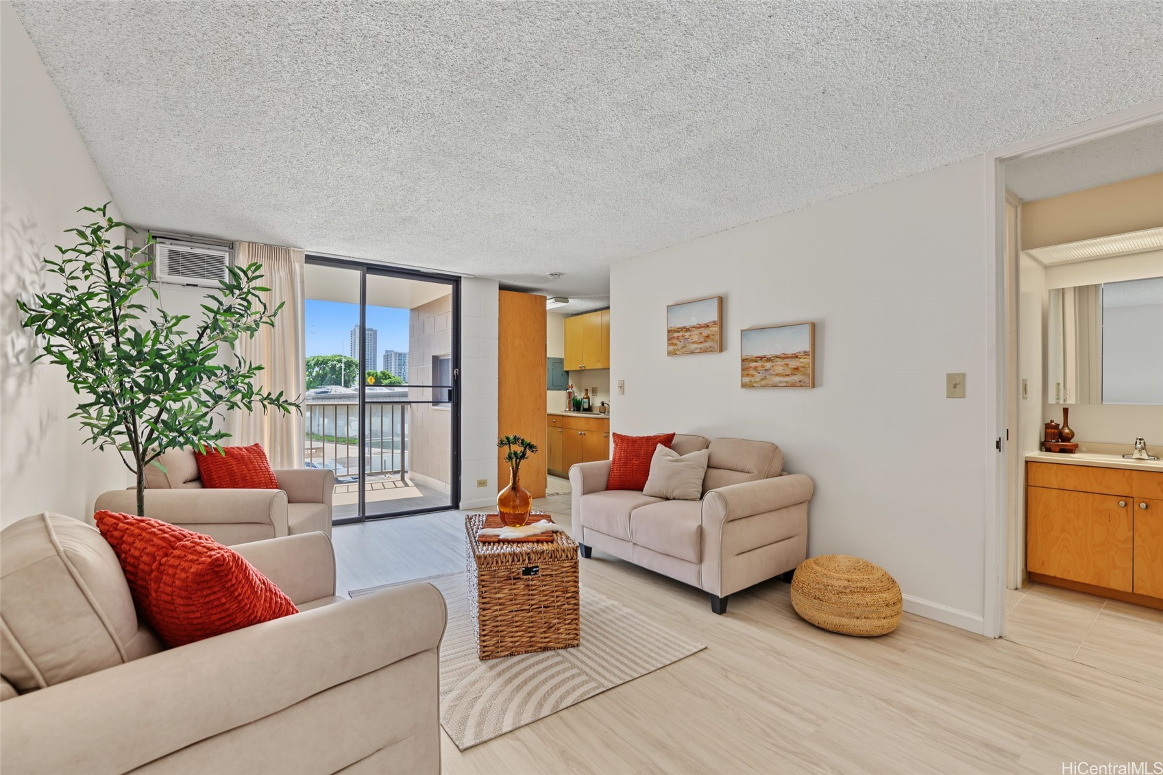 1415 Liholiho Street 202 Property Photo 1