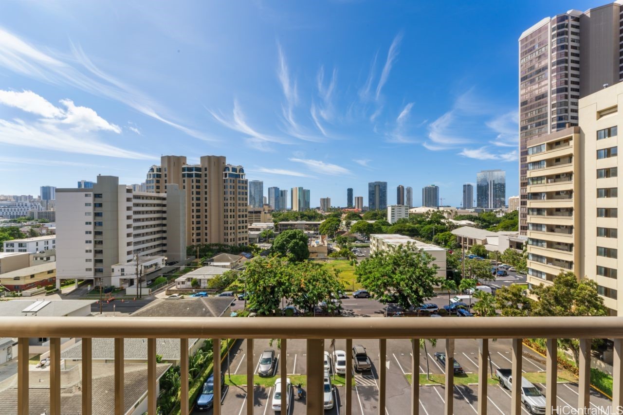 1050 Kinau Street 807 Property Photo 1