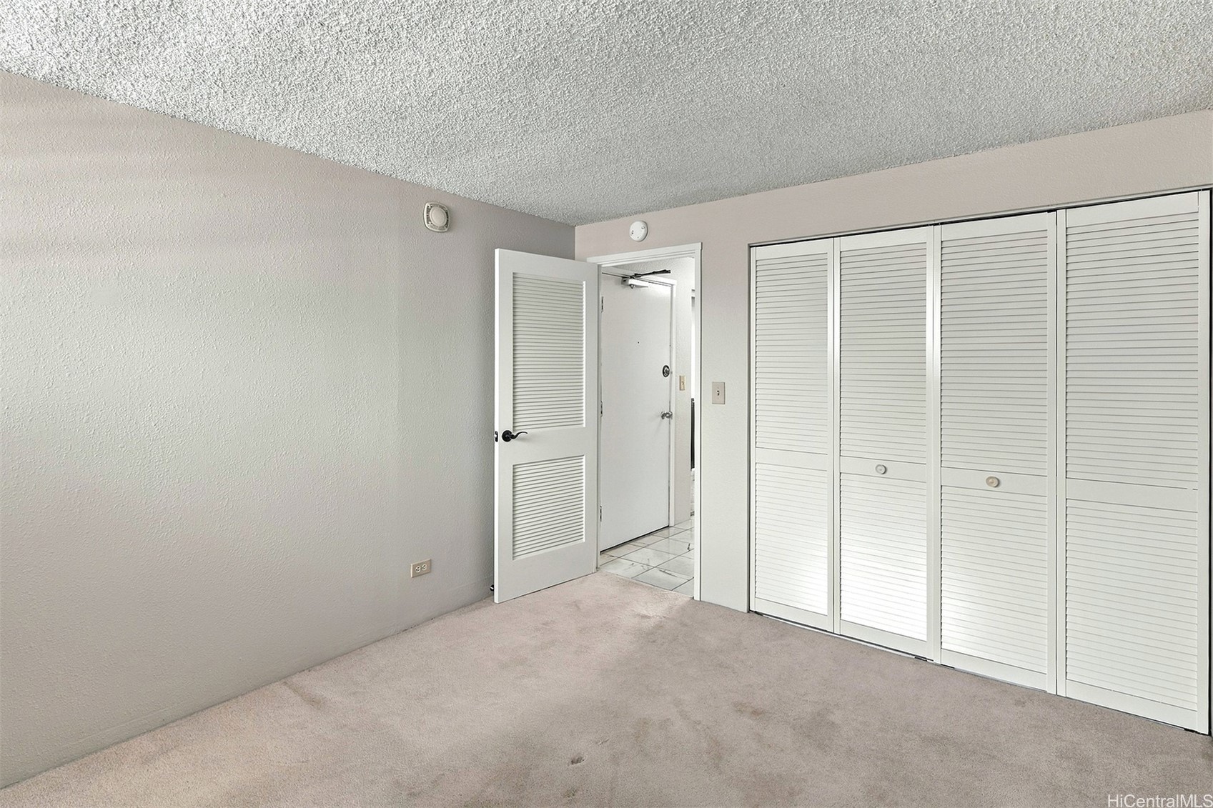 2211 Ala Wai Boulevard 1507 Property Photo 10