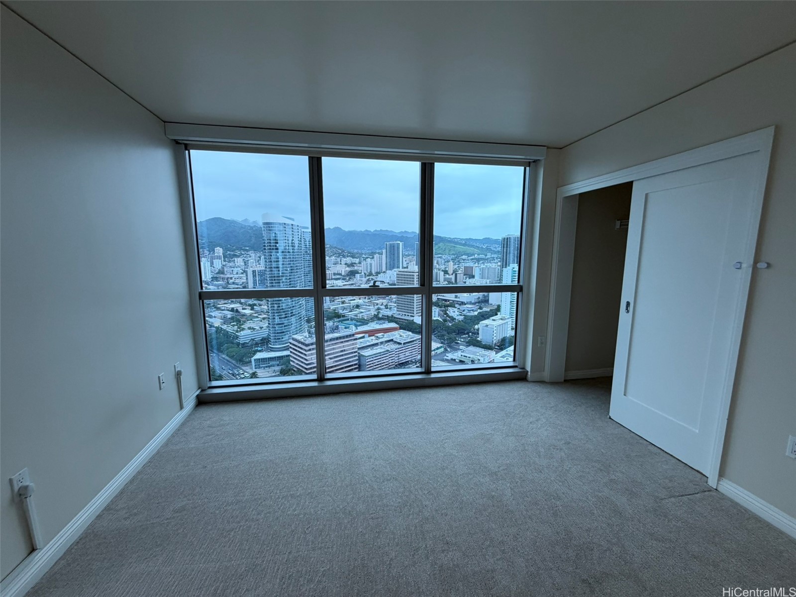 1177 Queen Street 3801 Property Photo 10