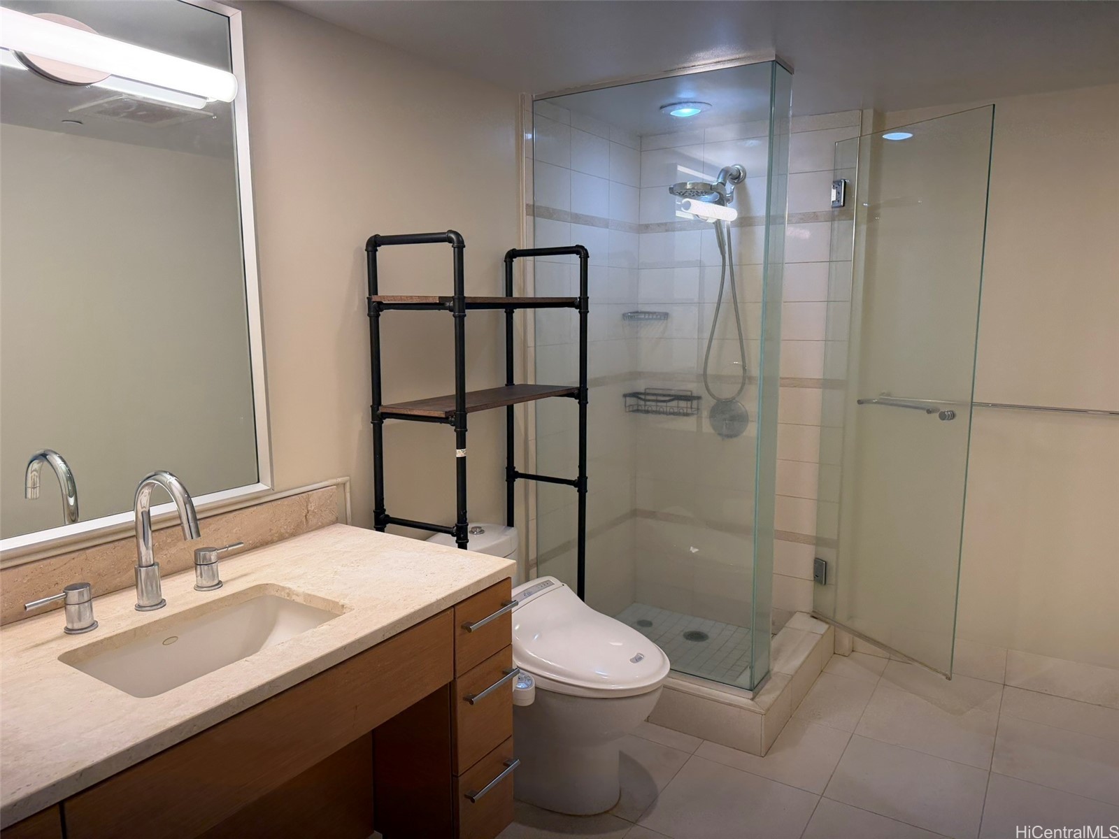 1177 Queen Street 3801 Property Photo 13