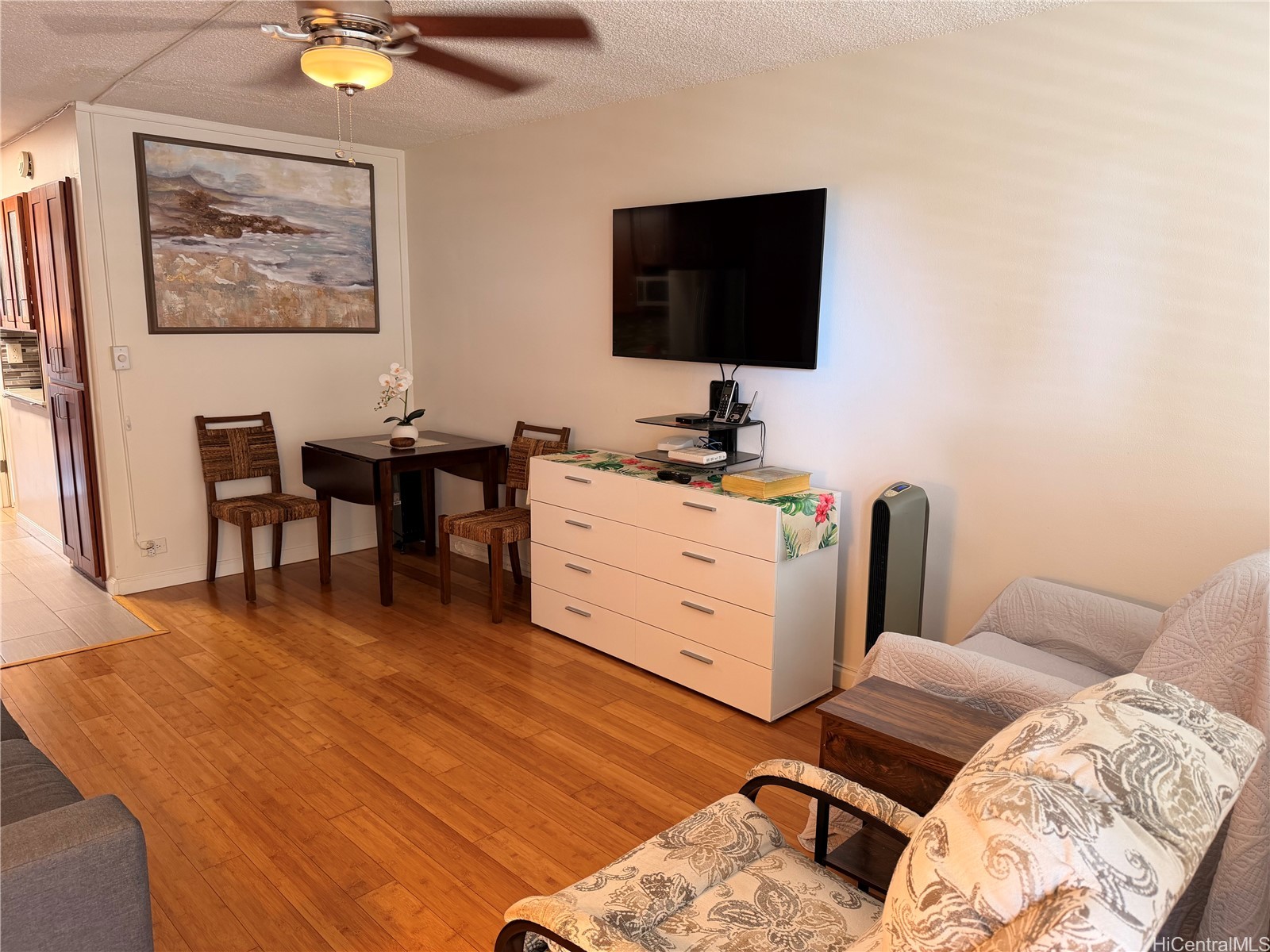 425 Ena Road #607b Property Photo 6