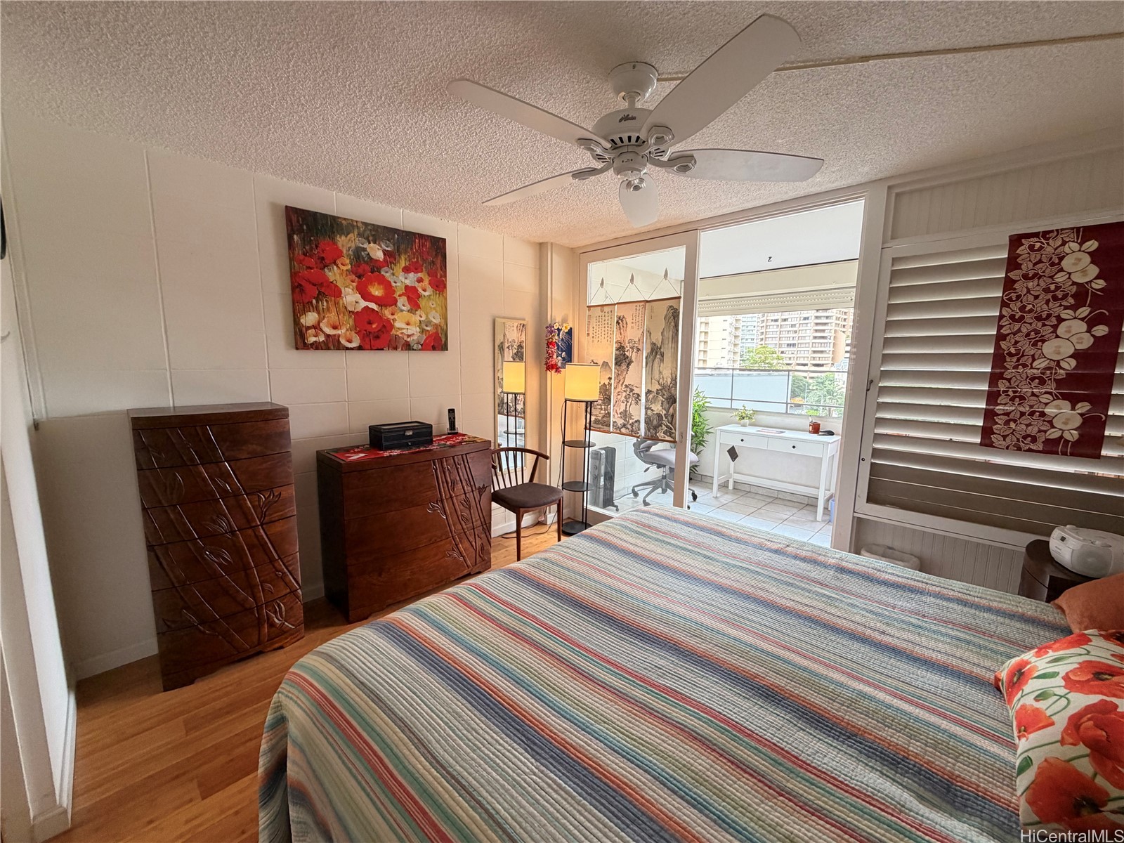 425 Ena Road #607b Property Photo 14