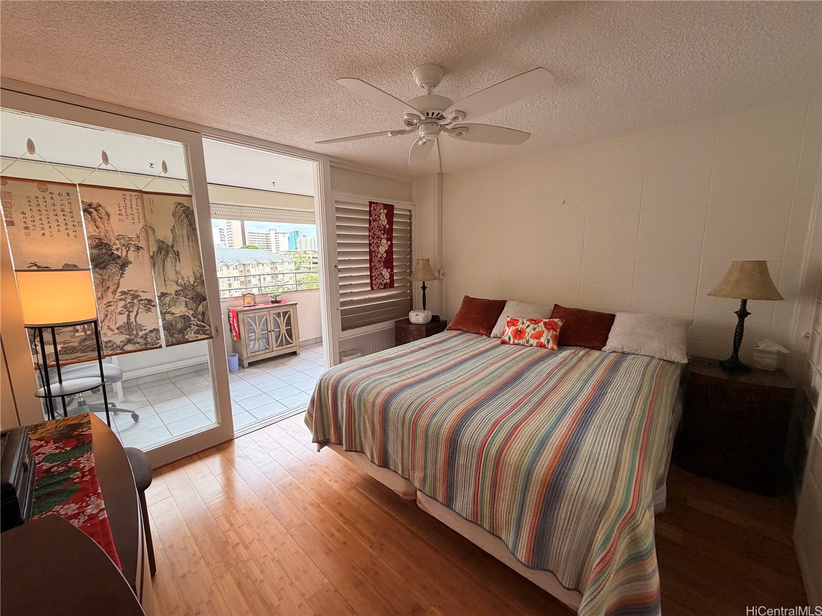 425 Ena Road #607b Property Photo 16