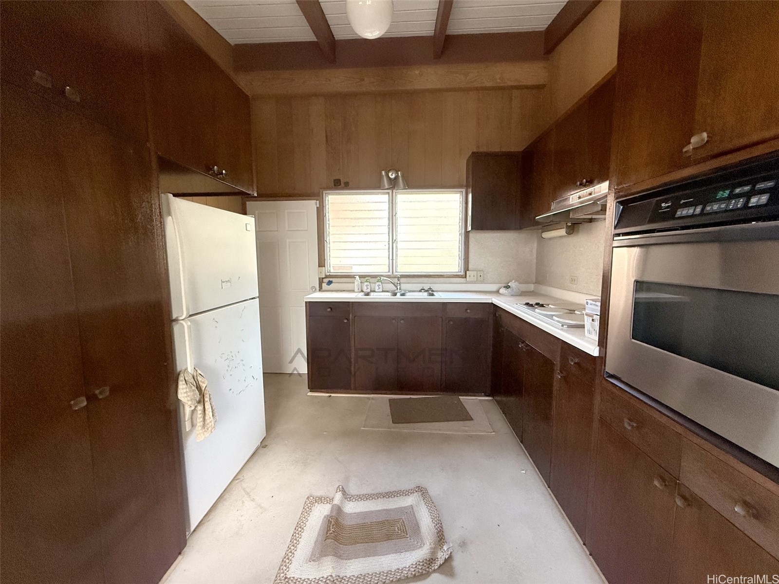 2144 Haena Drive Property Photo 7