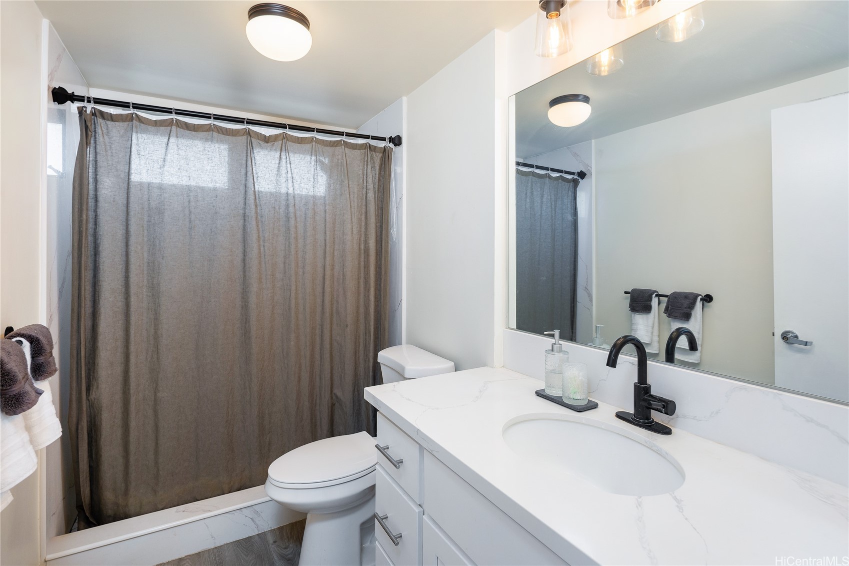 738 Palani Avenue 502 Property Photo 8