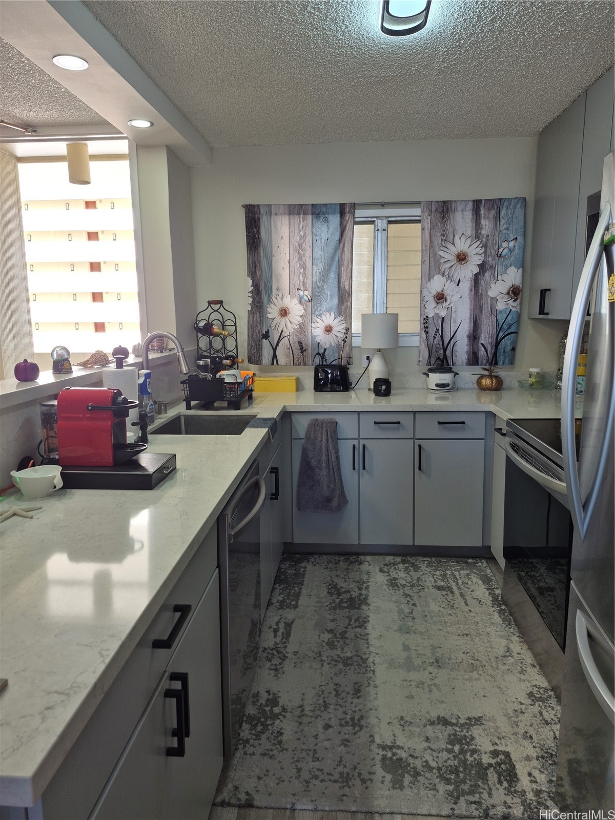 469 Ena Road 2810 Property Photo 4