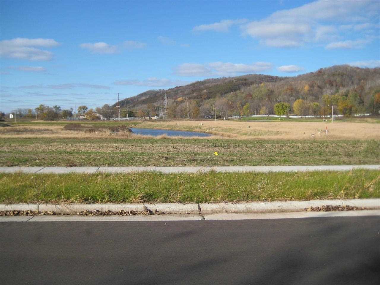 L26 Stephanie Circle Property Photo 1