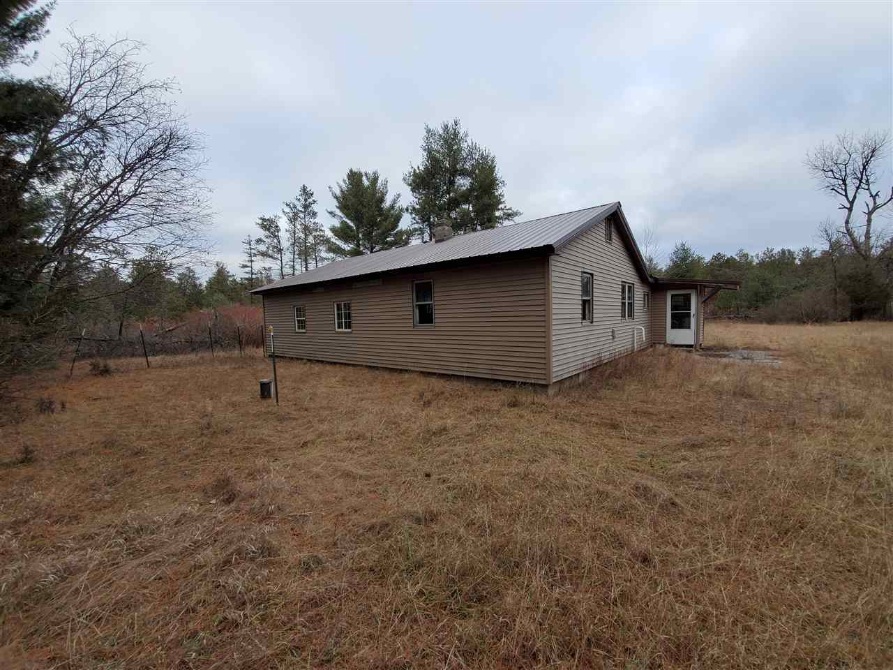 N15918 County Road G Property Photo 1