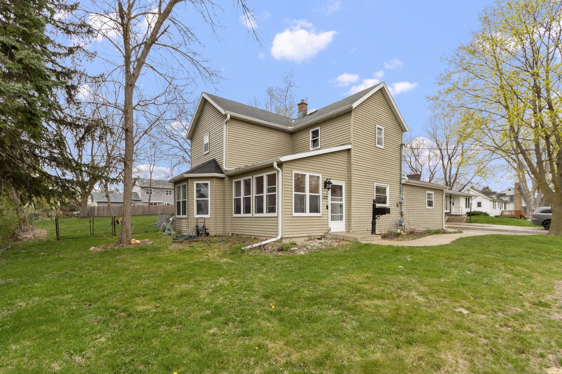 122 Flint Street Property Photo 1