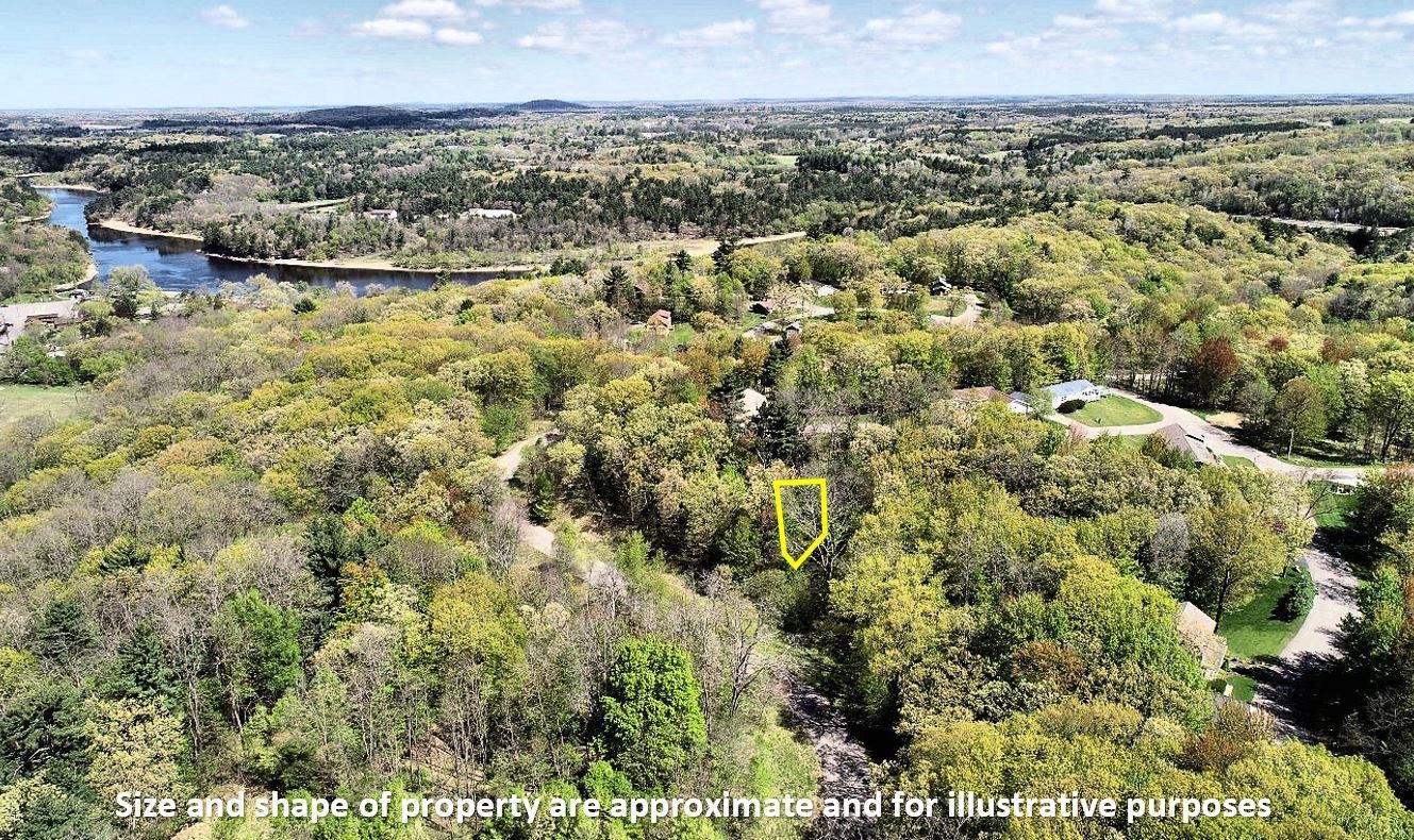 31 Eagles Nest Property Photo 1