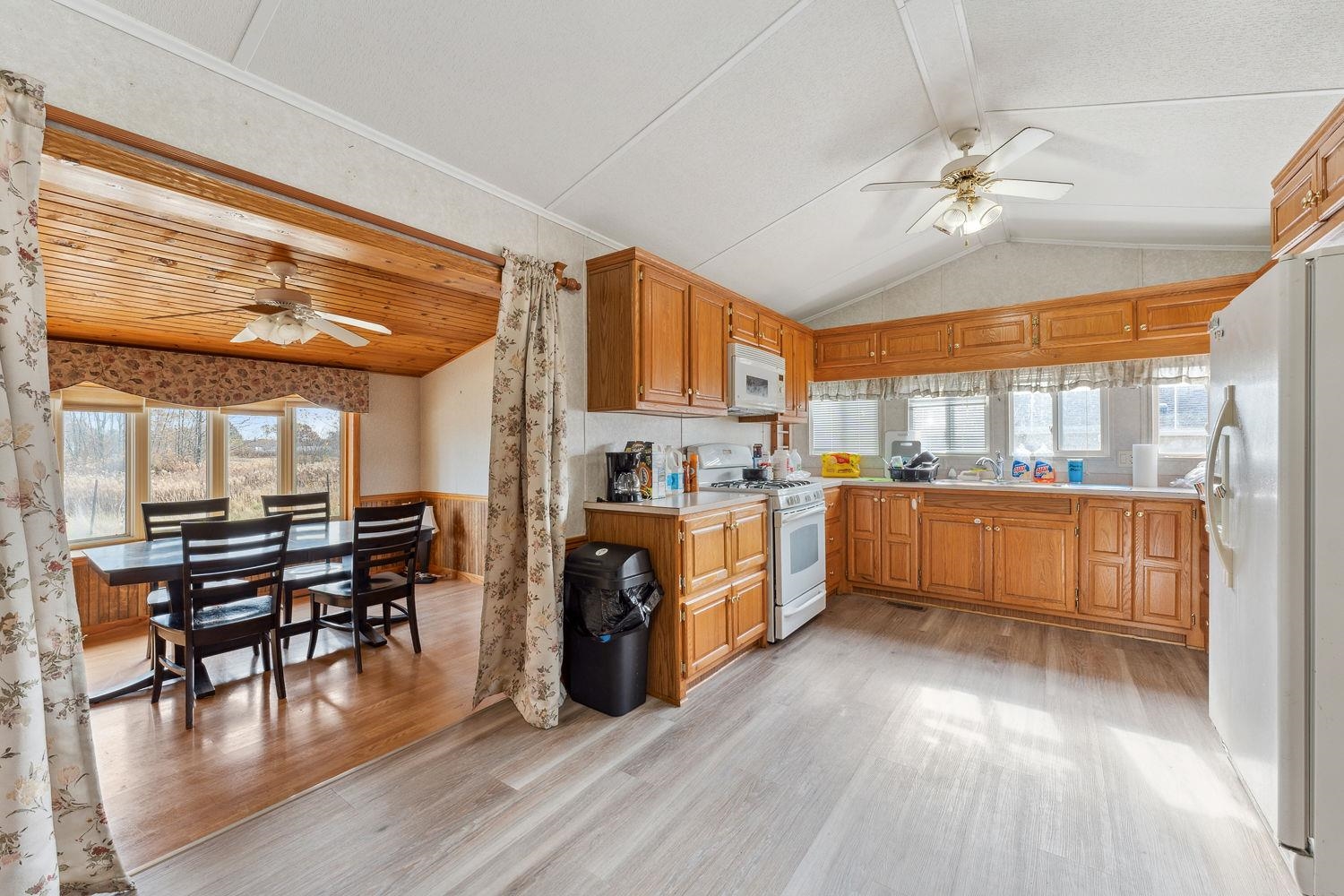 307 19th Hole Drive L7