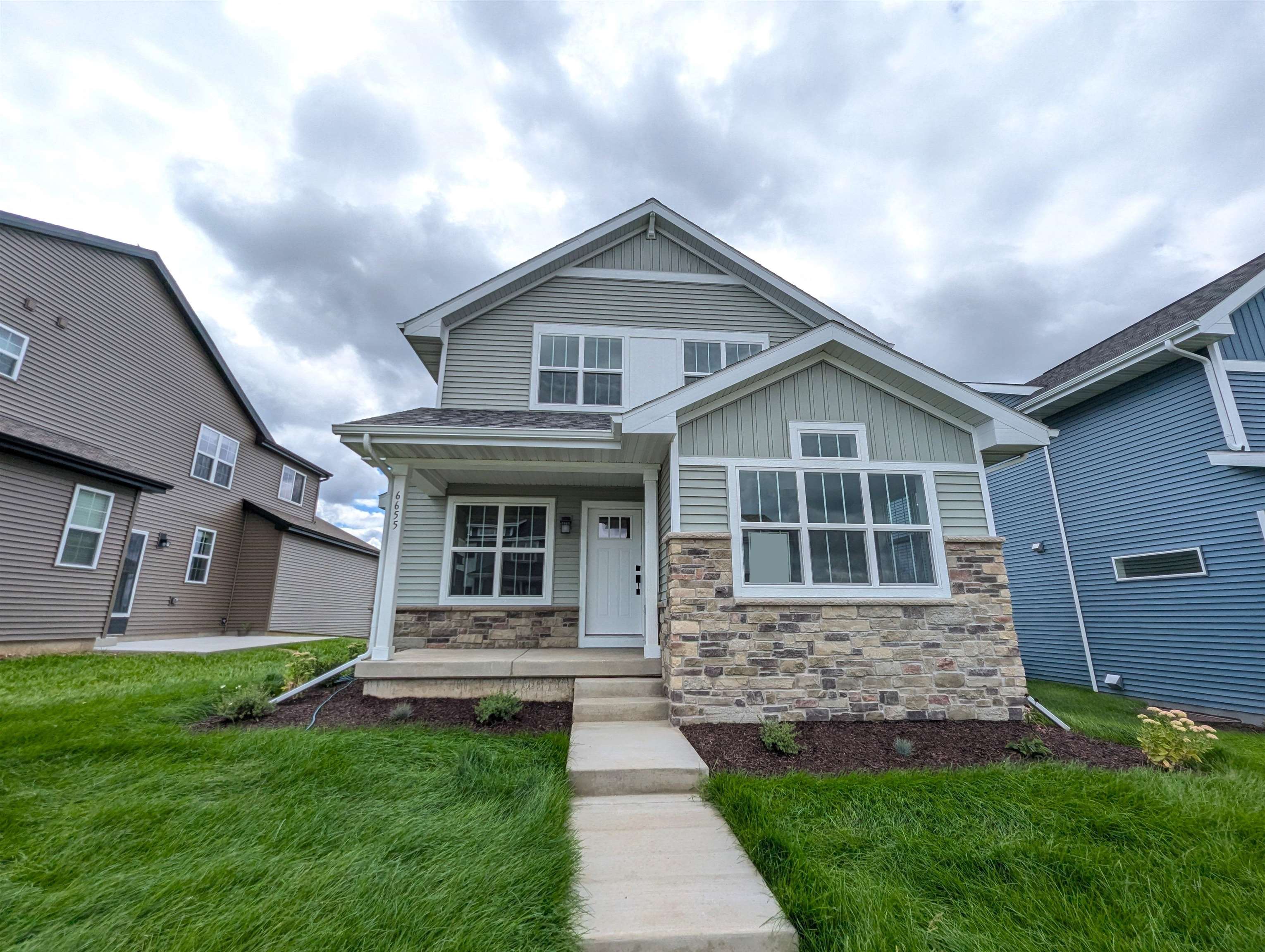 6655 Redpoll Road Property Photo 1