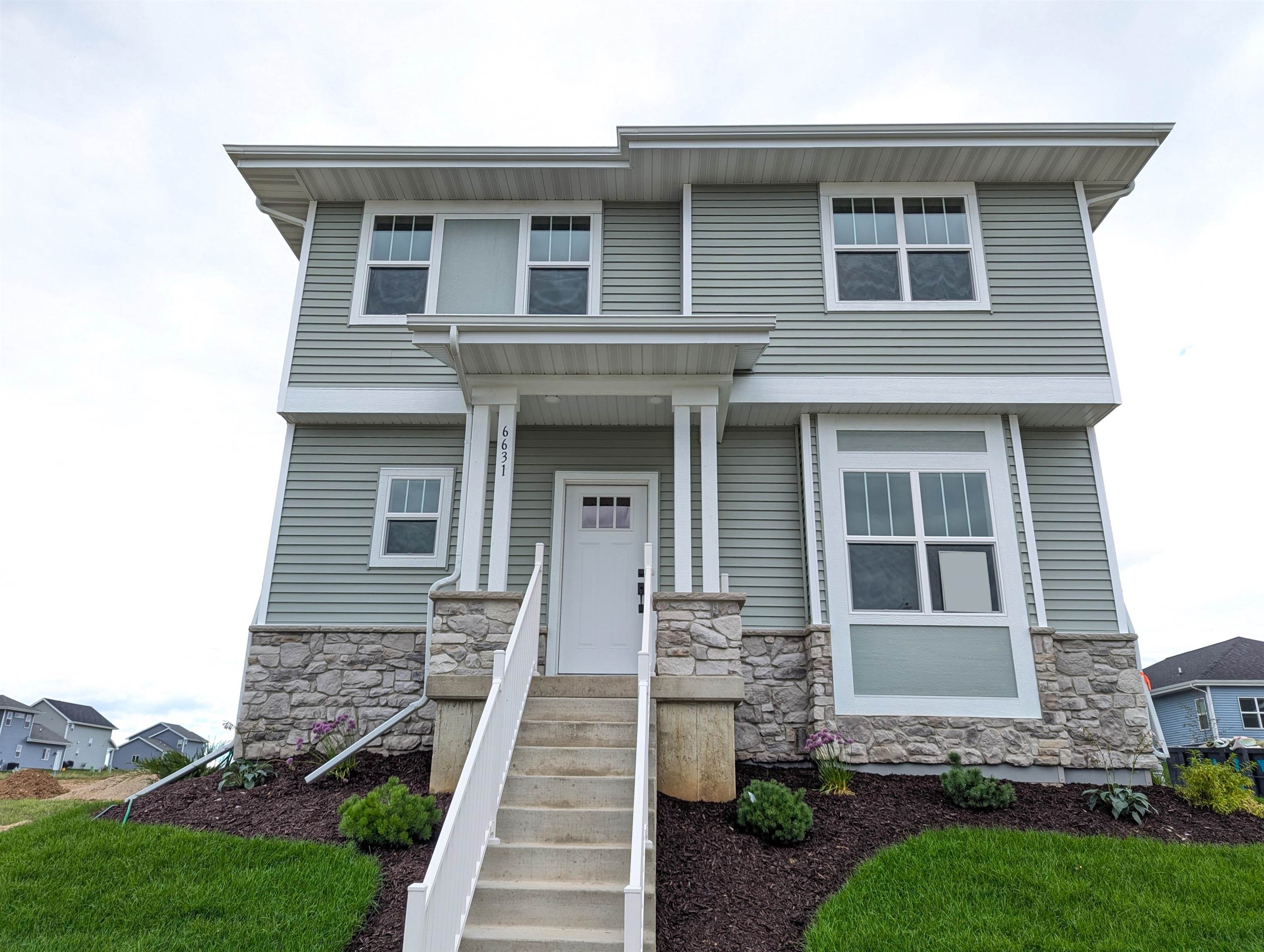 6631 Junco Drive Property Photo 1
