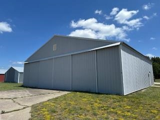 Hangar B Middle Property Photo 1