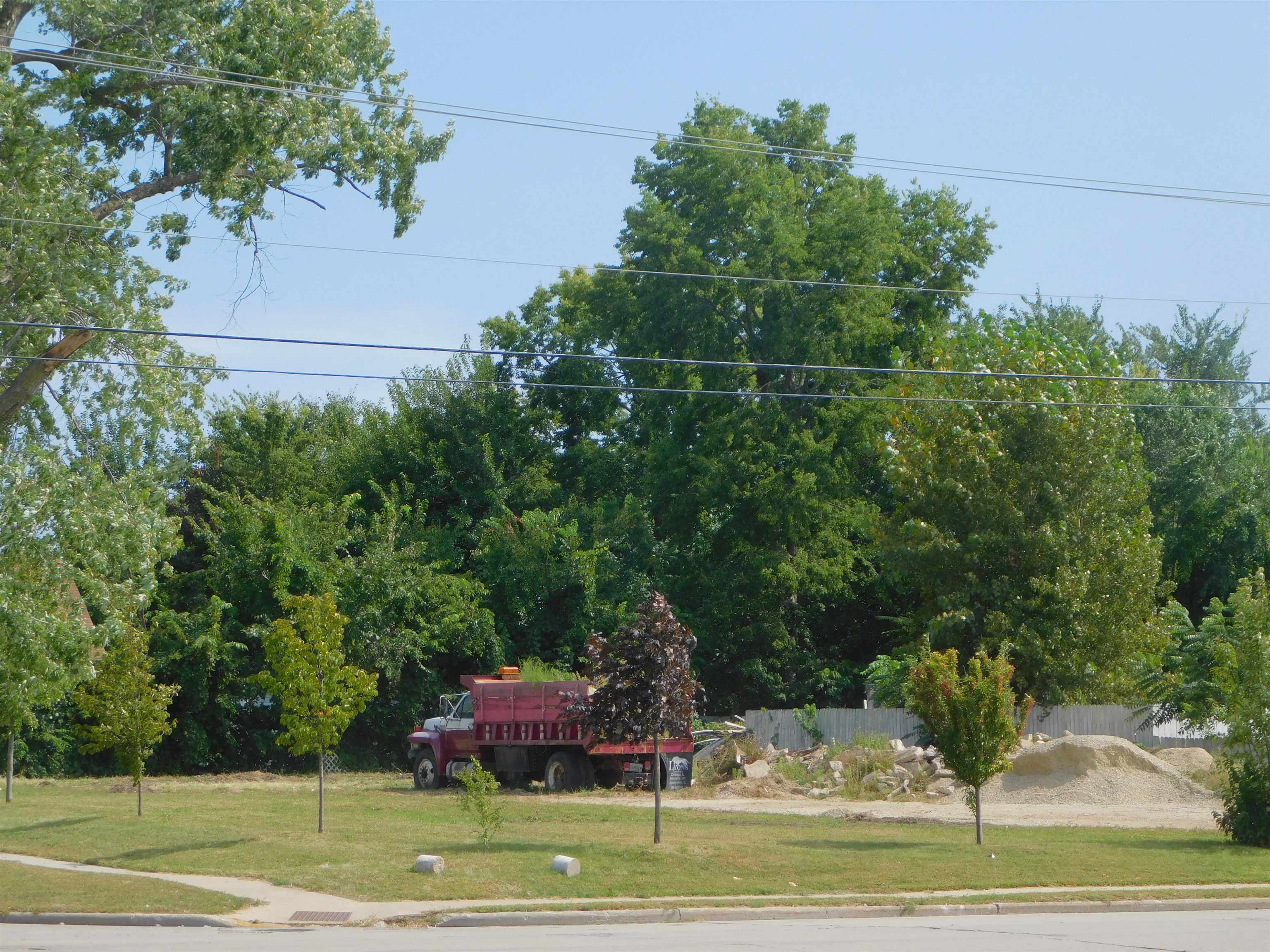 1681 Park Avenue Property Photo 1