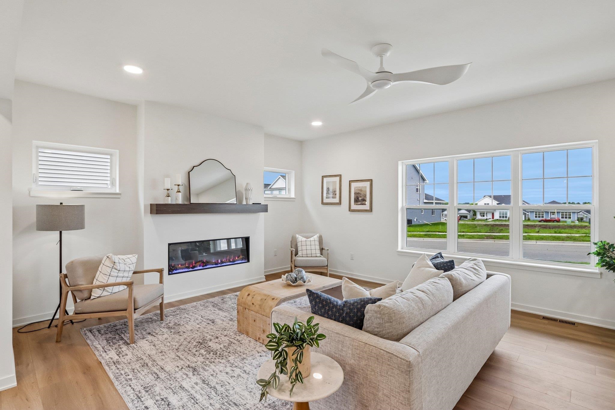 6643 Redpoll Road Property Photo 1