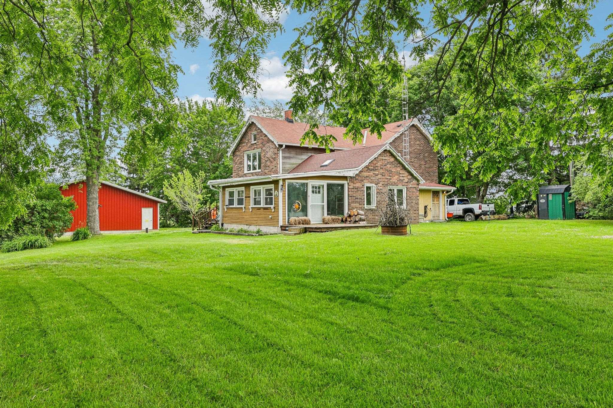 2013673 Property Photo 1