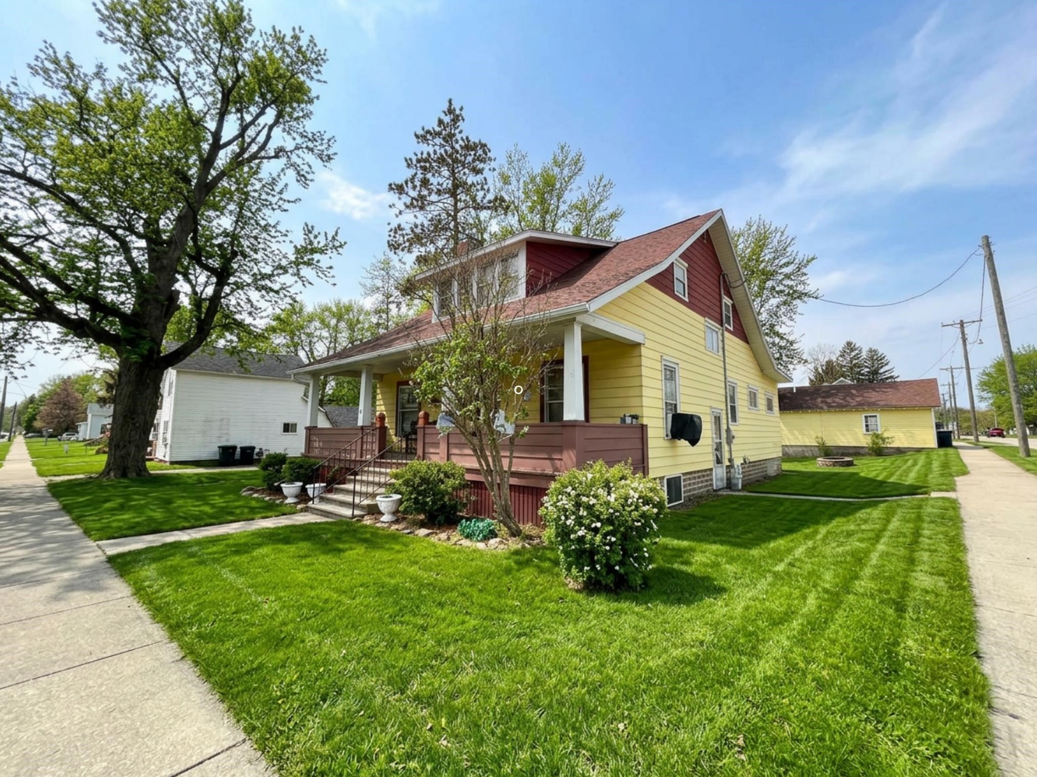 1035 Academy Street Property Photo 1