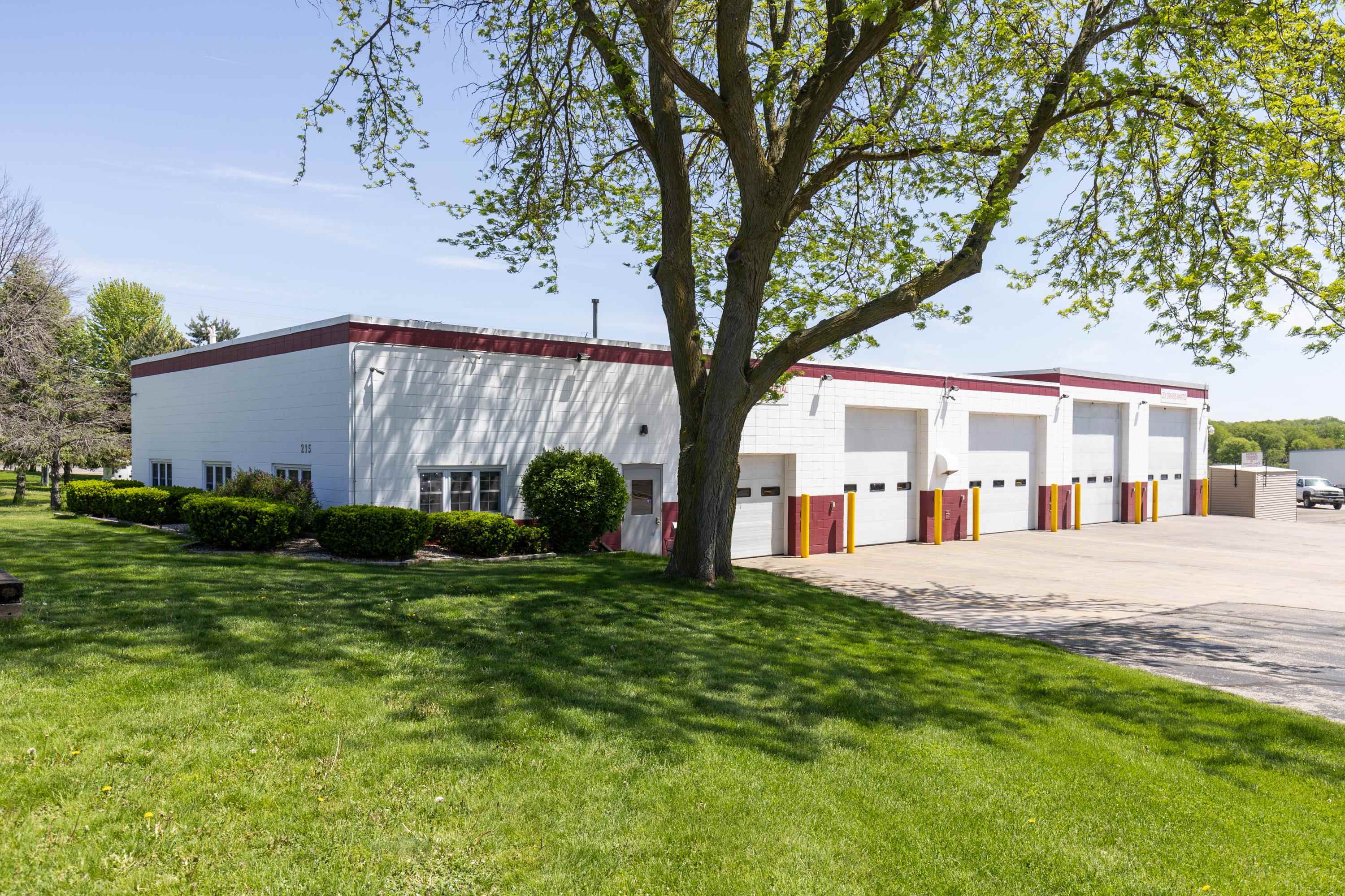 215 DEERFIELD