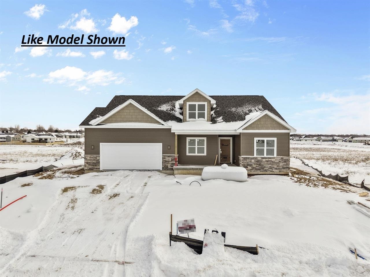 300 Michelle Lane 177 Property Photo 1