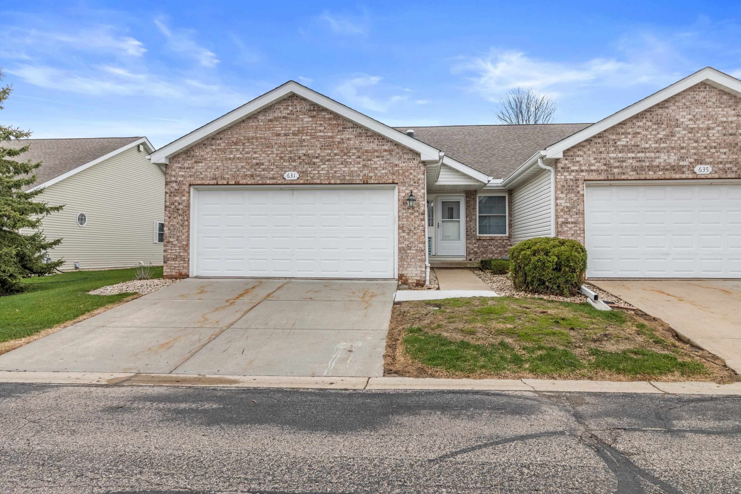 631 Cardinal Way Property Photo 1