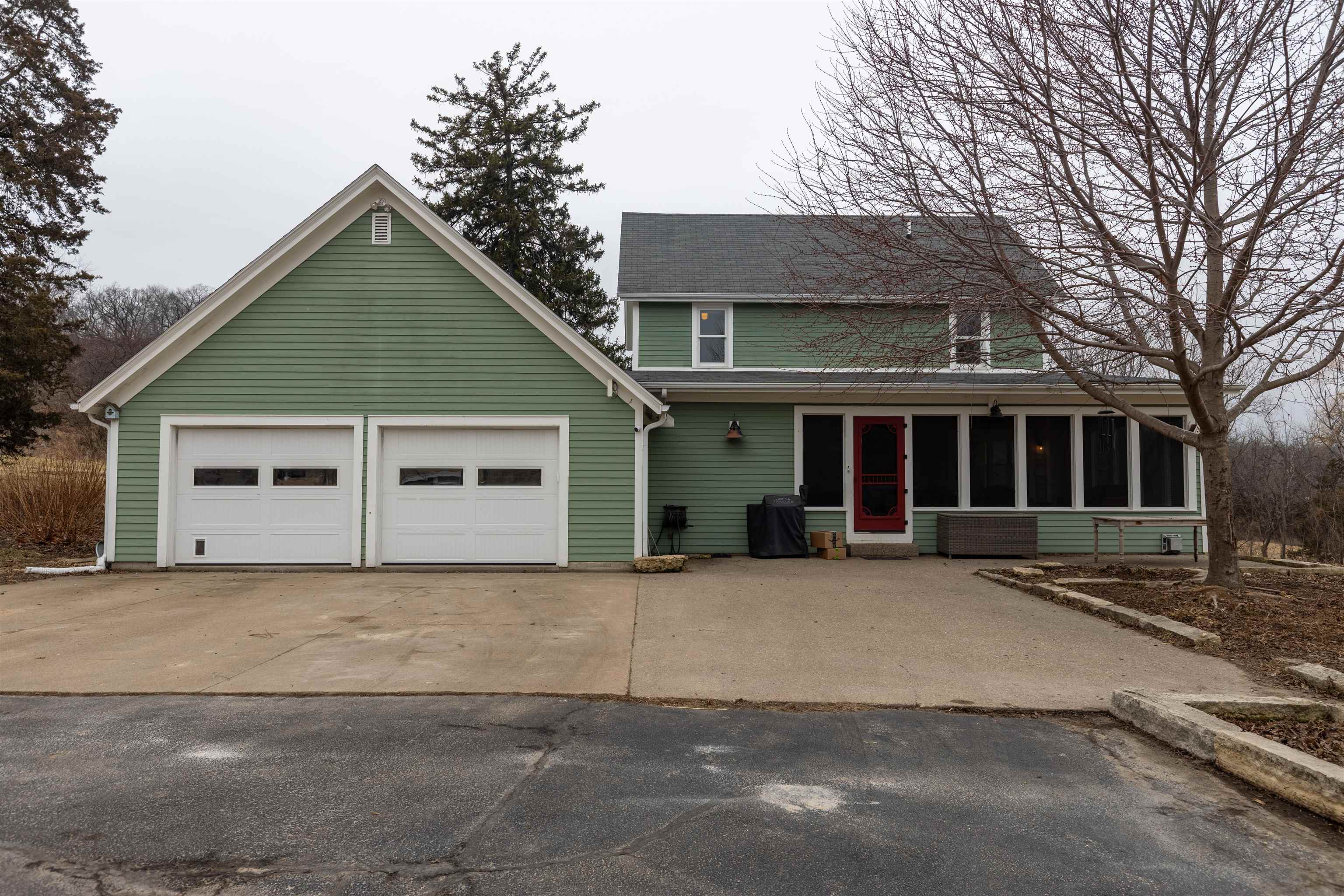 4989 N Ford Road