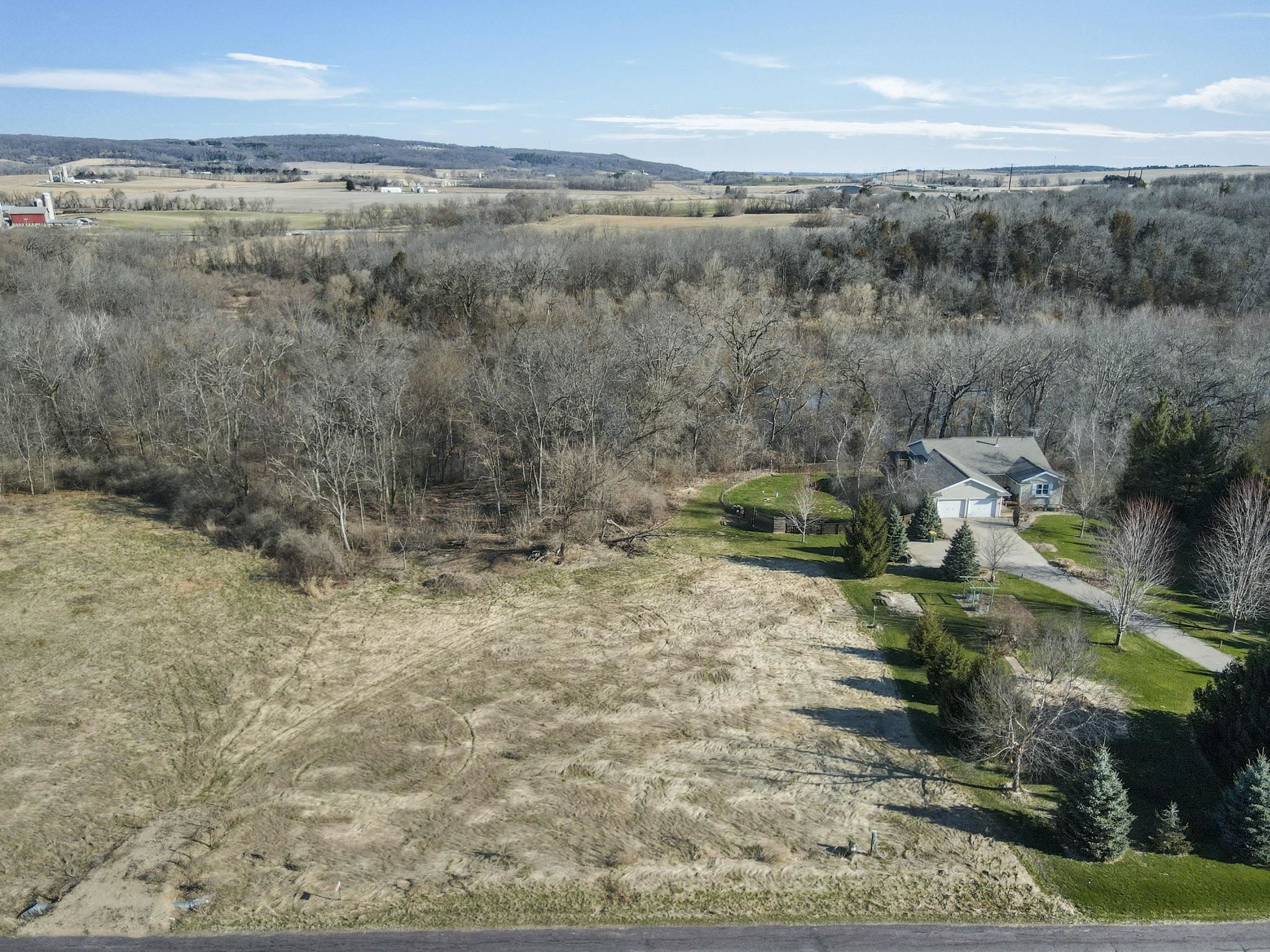 N4648 Allan Road Property Photo 1