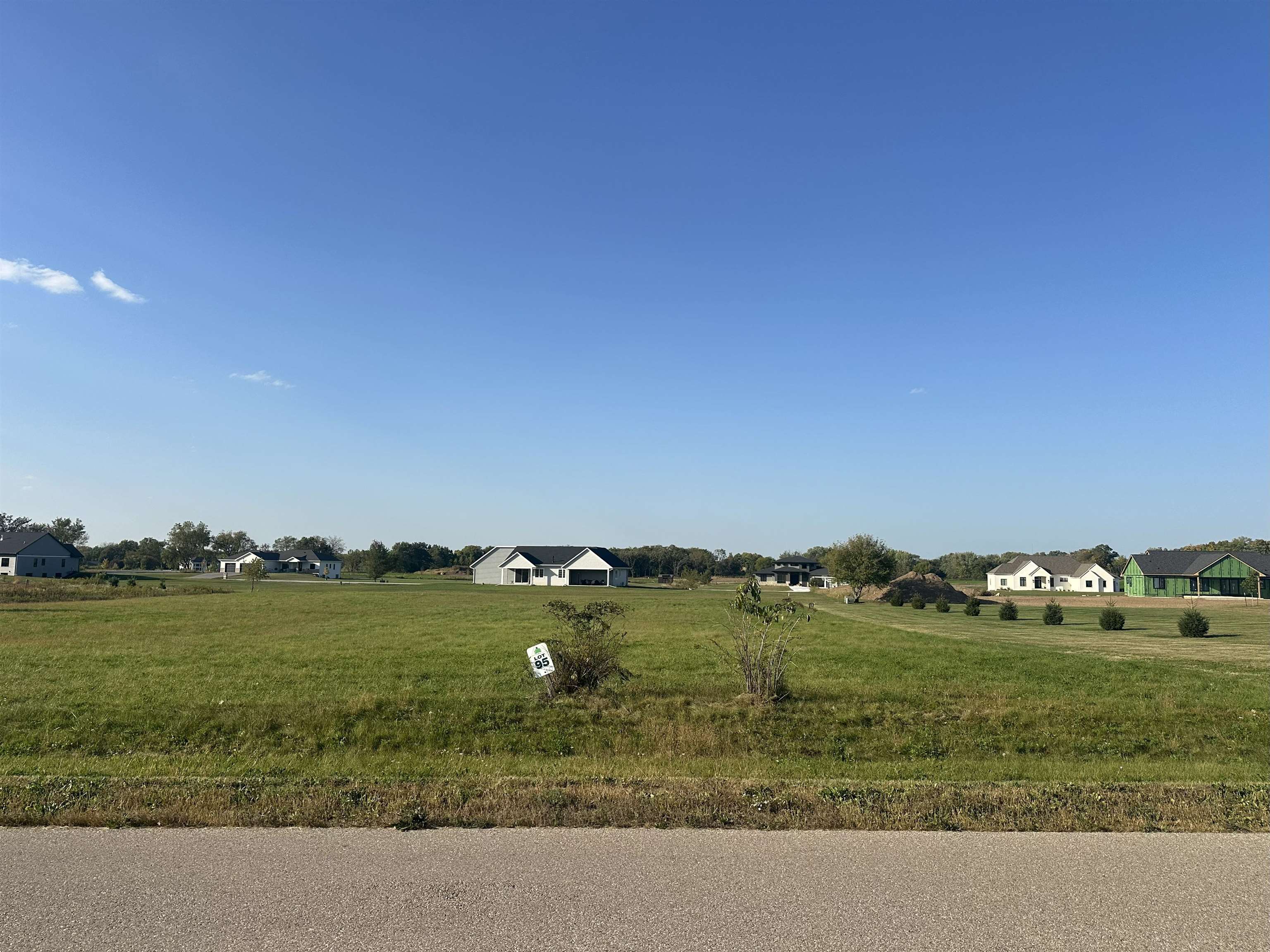 L95 Fieldwood Drive Property Photo 1