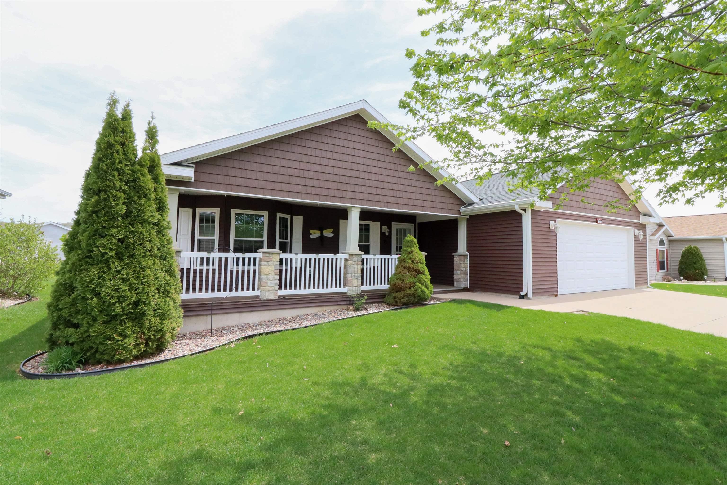 3105 Beth Lane Property Photo 1