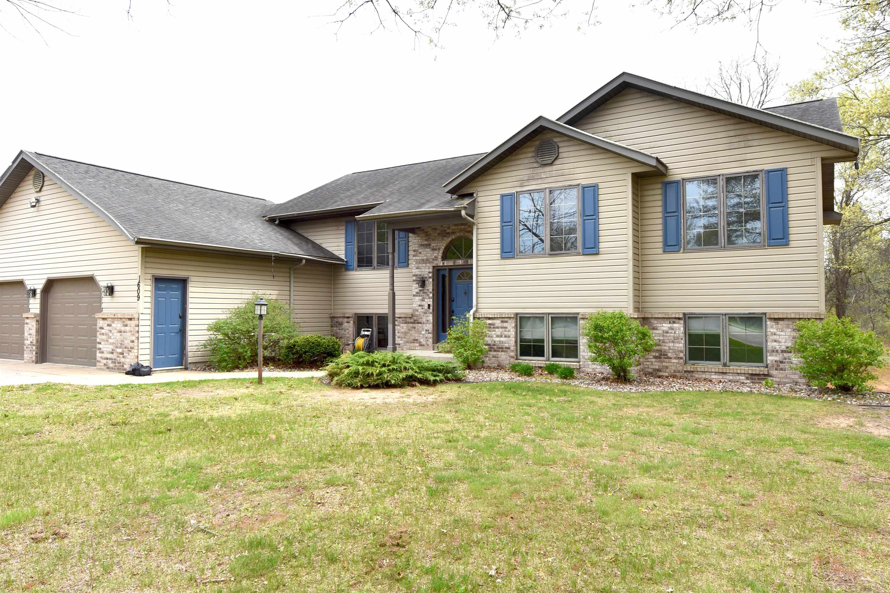 1609 Burch Circle Drive Property Photo 1